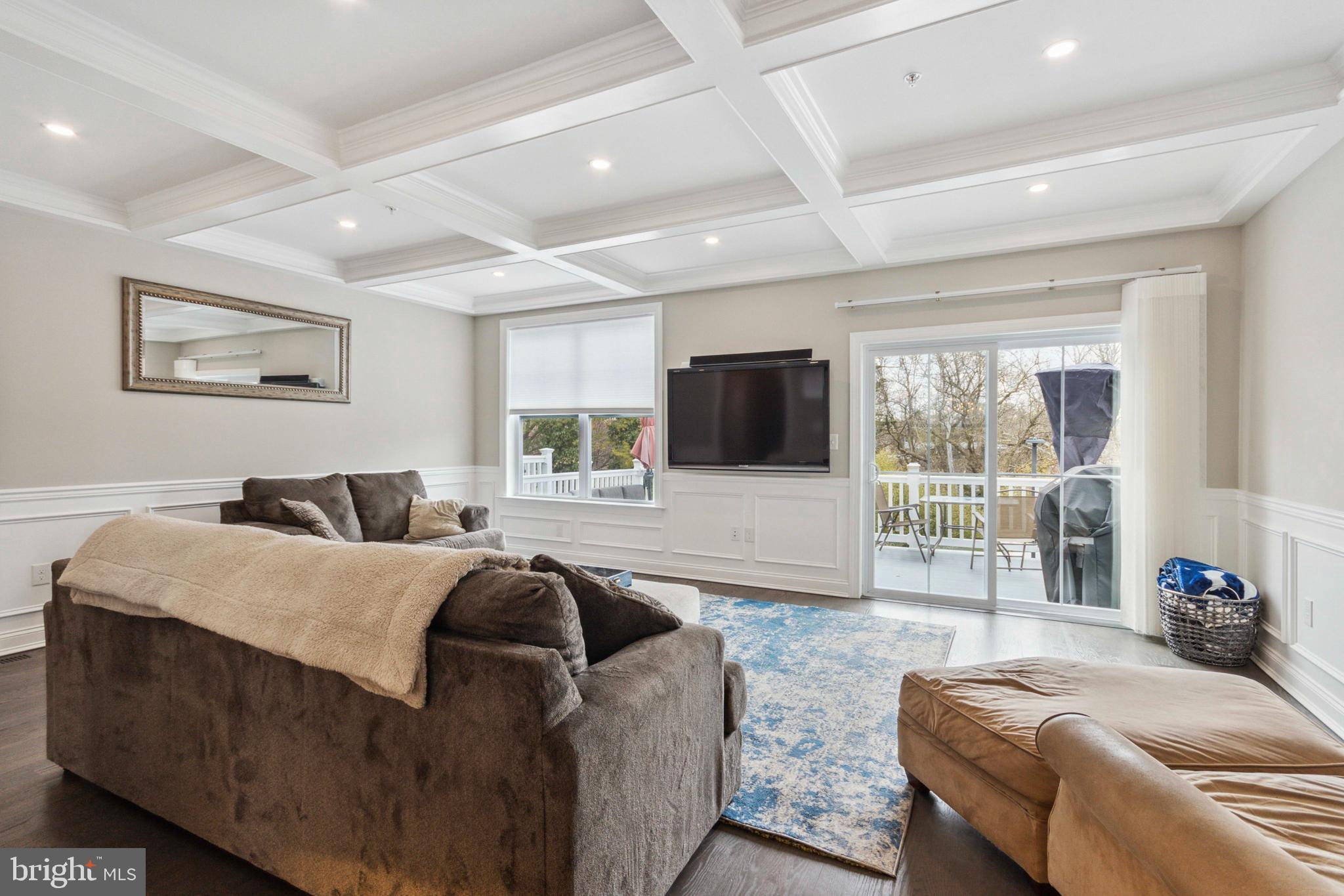 MAISON PLACE - Residential