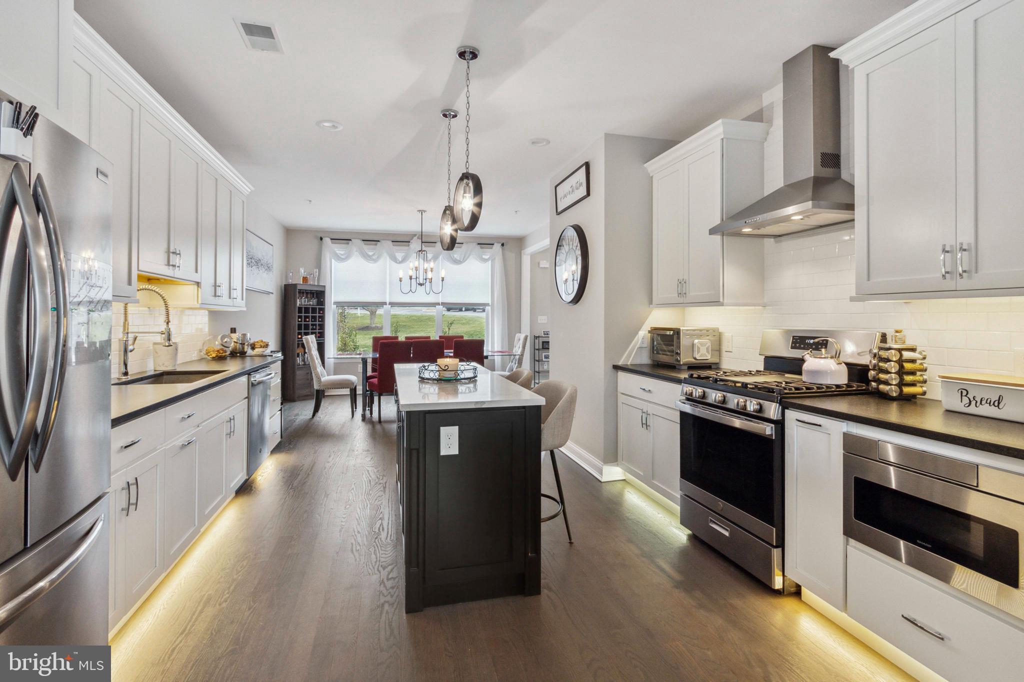 MAISON PLACE - Residential