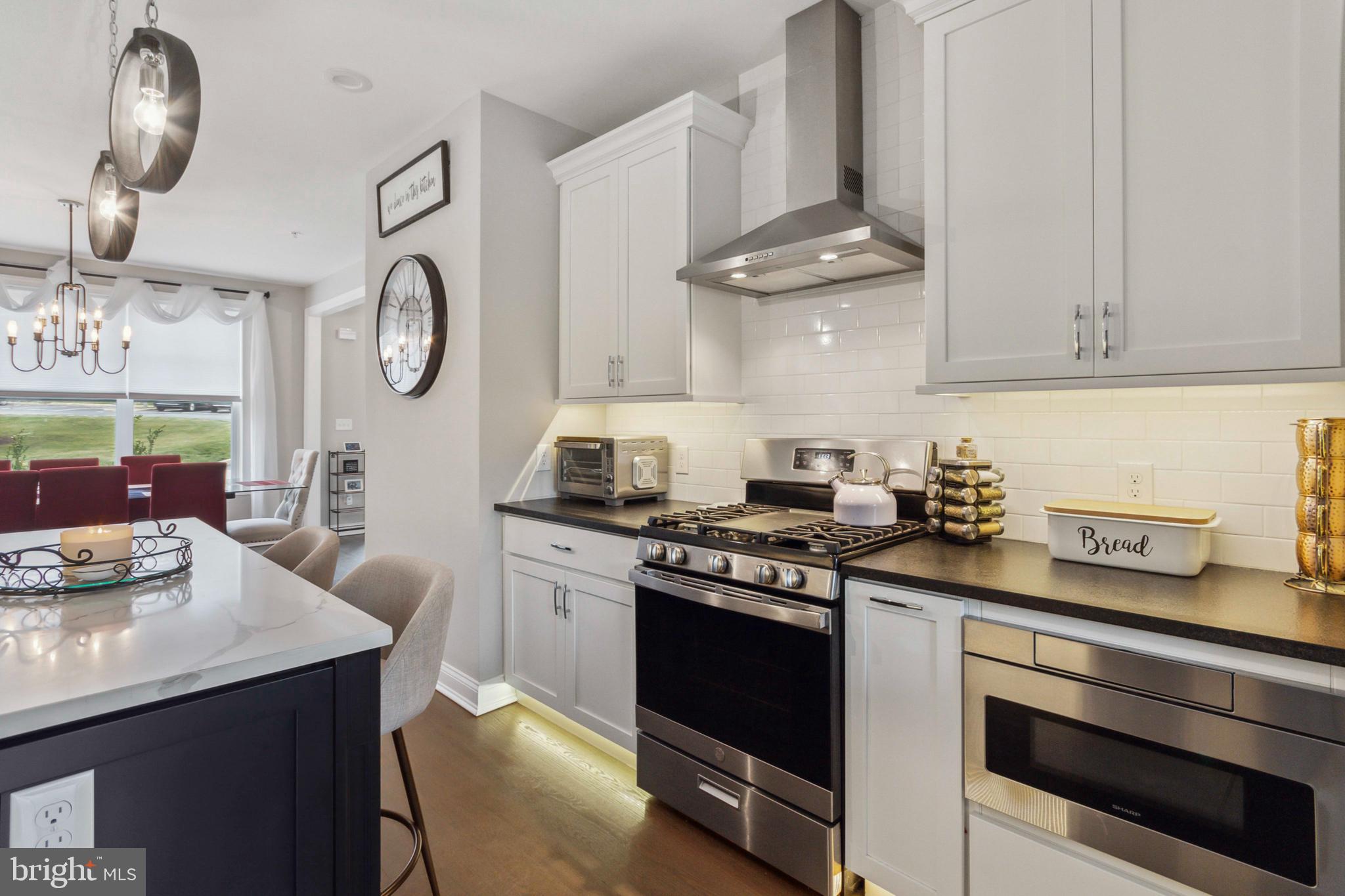 MAISON PLACE - Residential