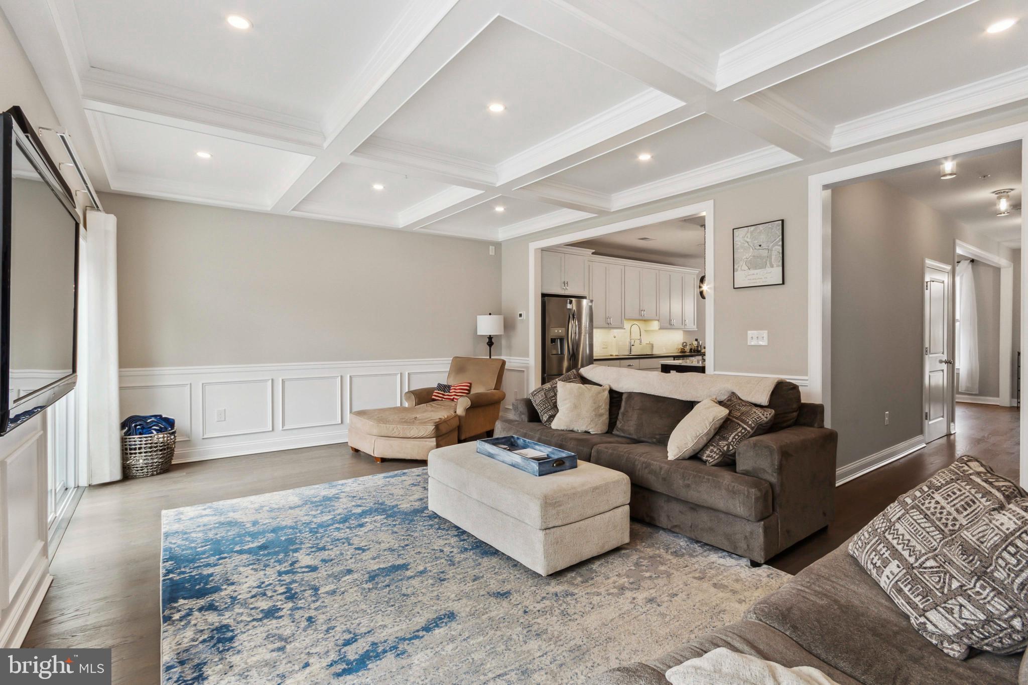 MAISON PLACE - Residential