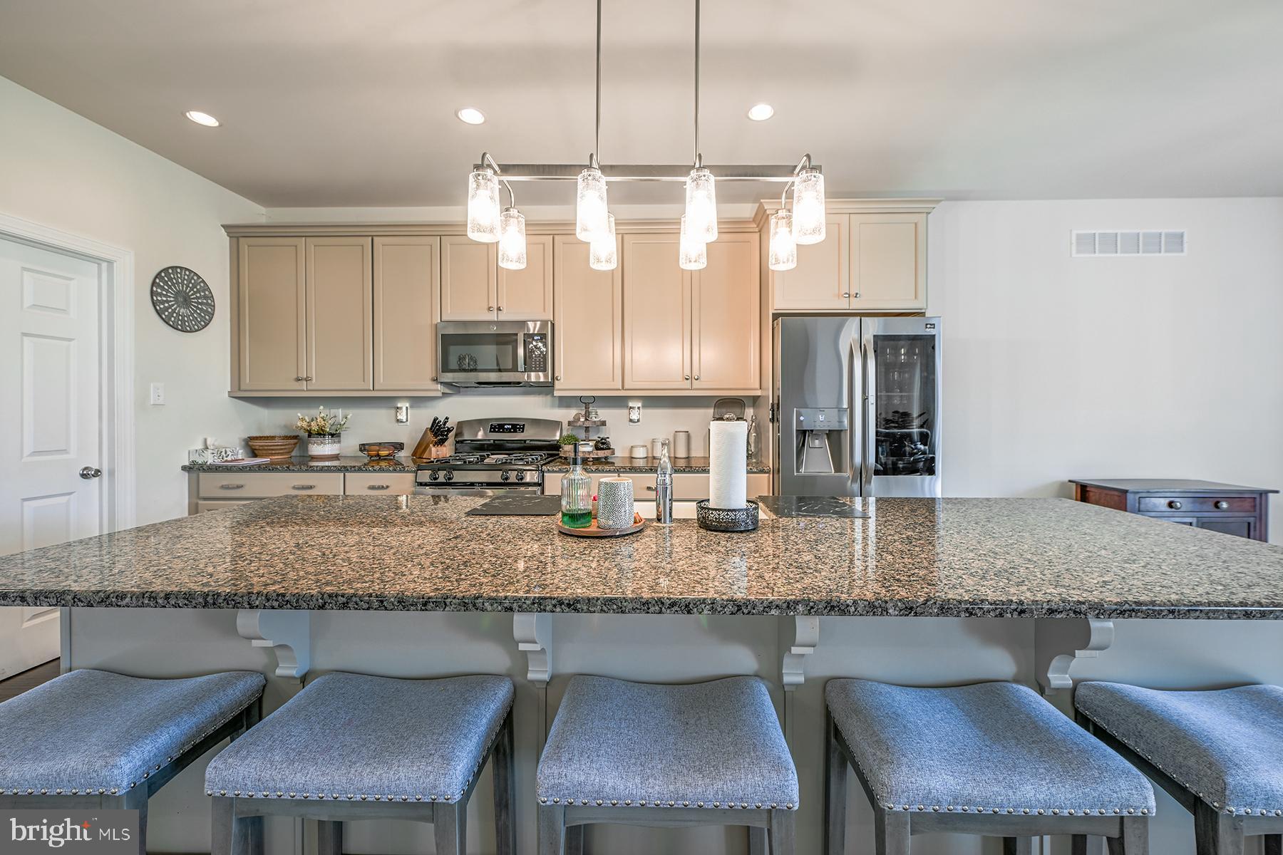 311 IRONSTONE LANE