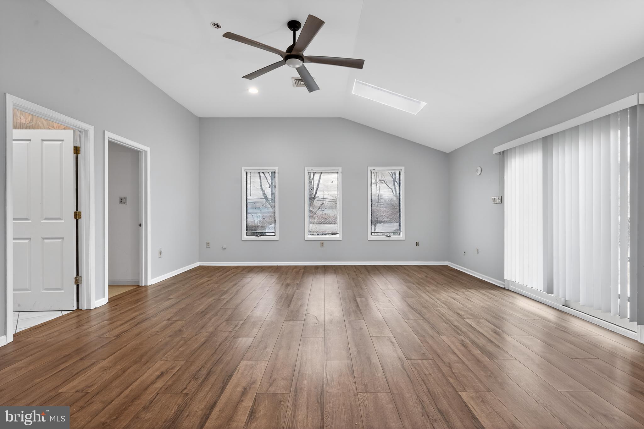 FAIRLESS HILLS - Residential