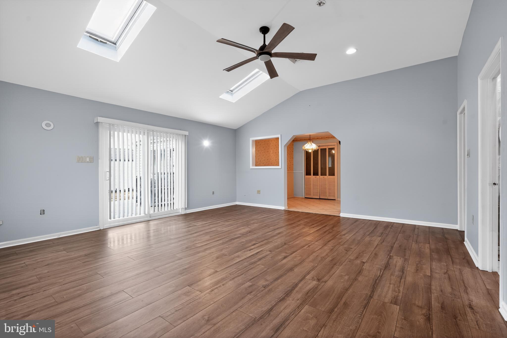 FAIRLESS HILLS - Residential