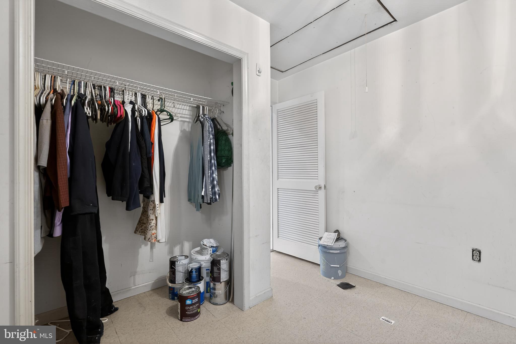 FAIRLESS HILLS - Residential