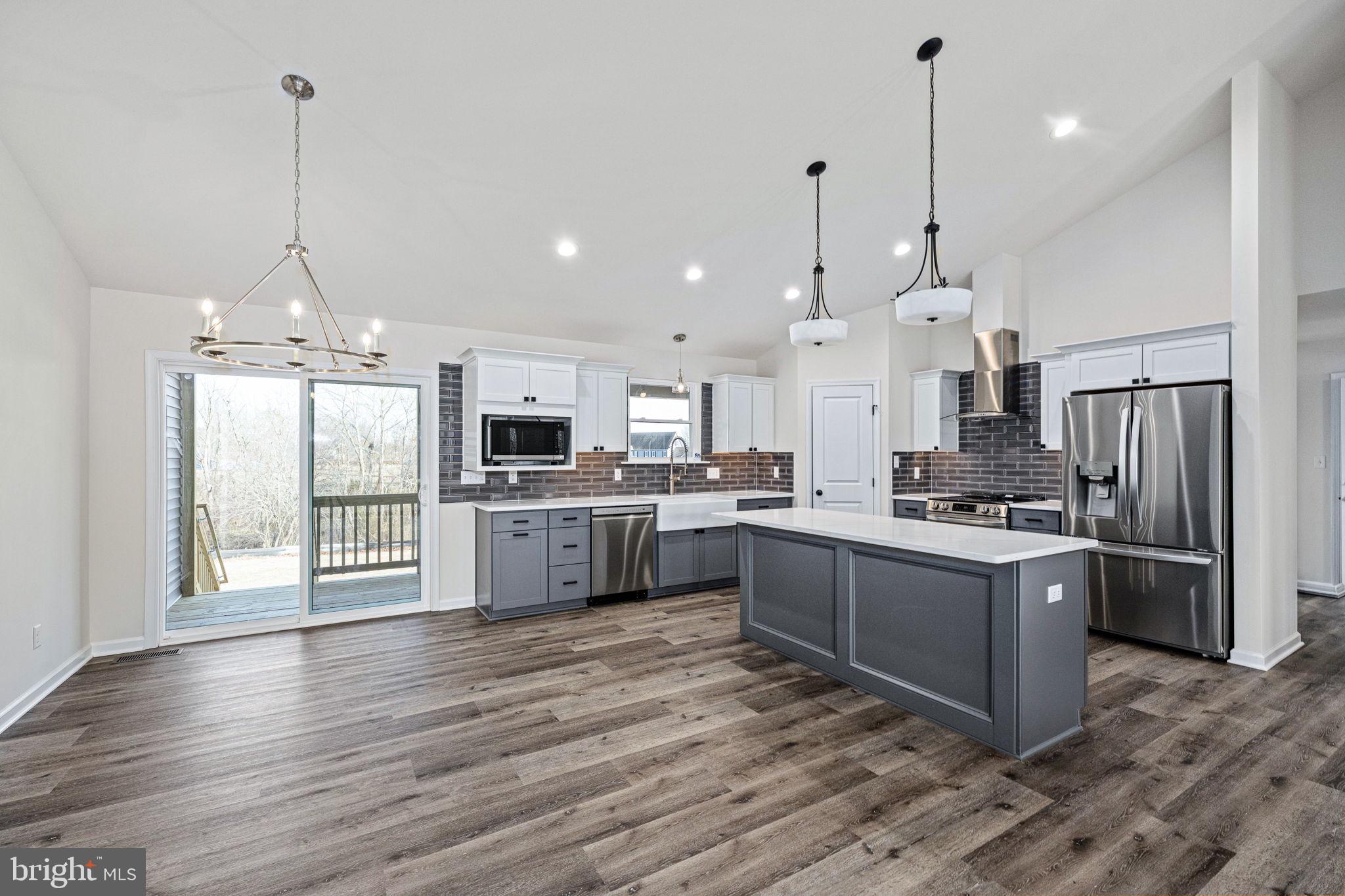 FRAZERS LANDING - Residential