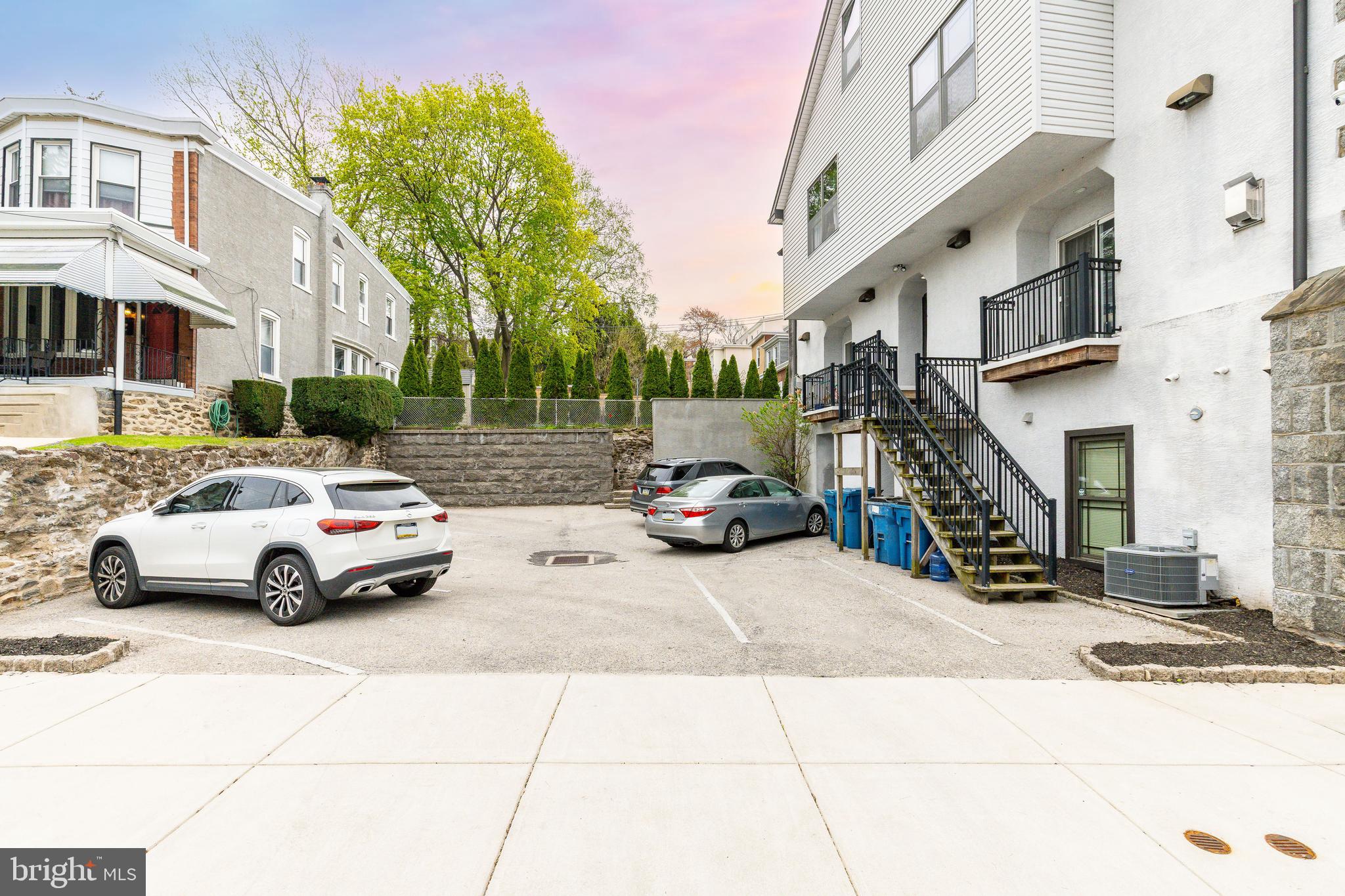 ROXBOROUGH - Residential Income