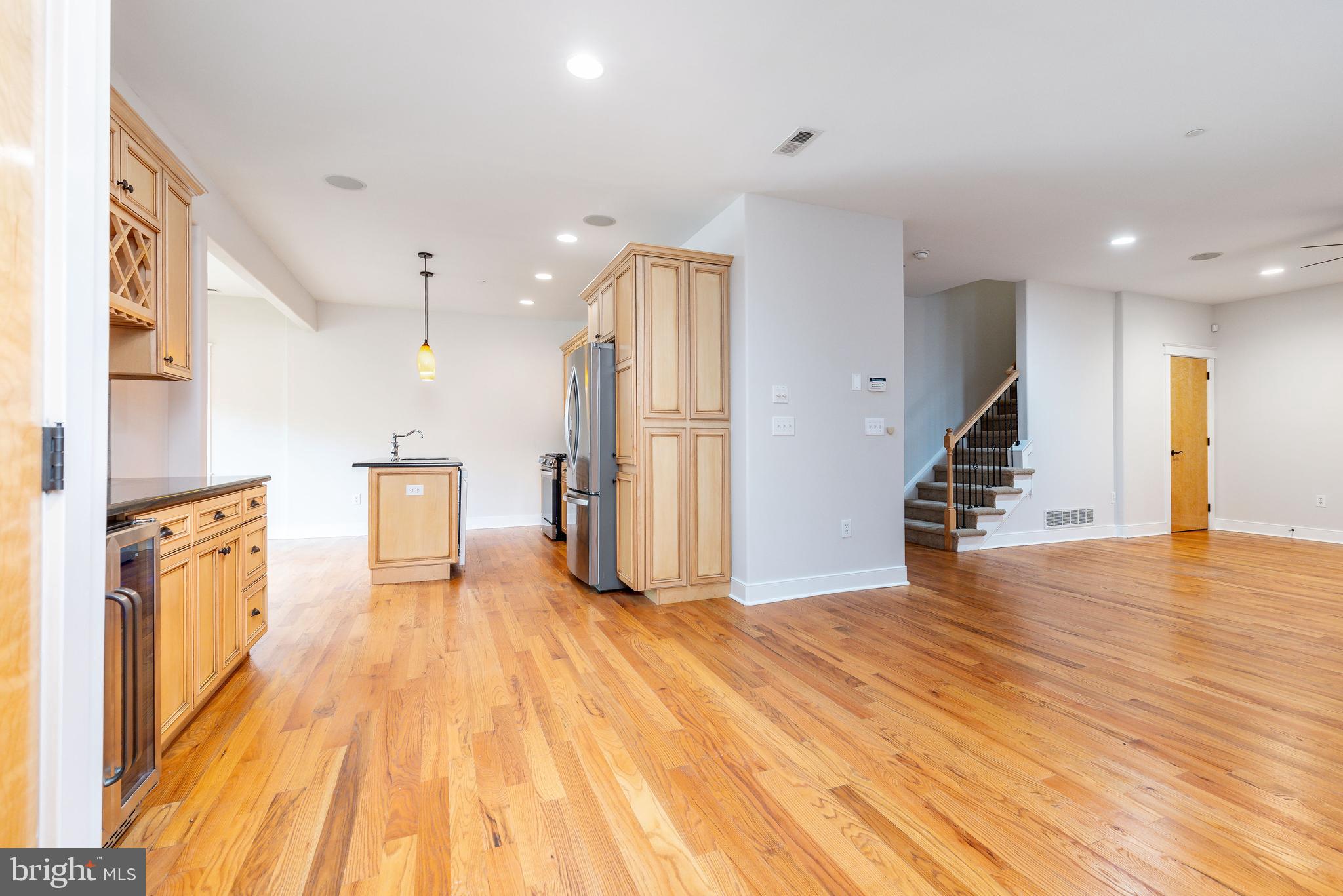 ROXBOROUGH - Residential Income
