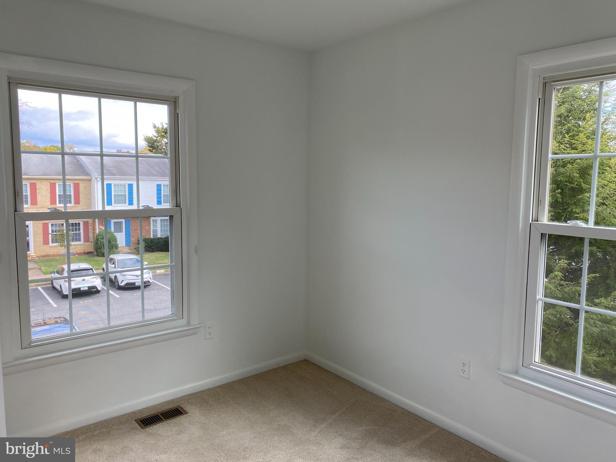 WINDSOR PARK - Residential Lease