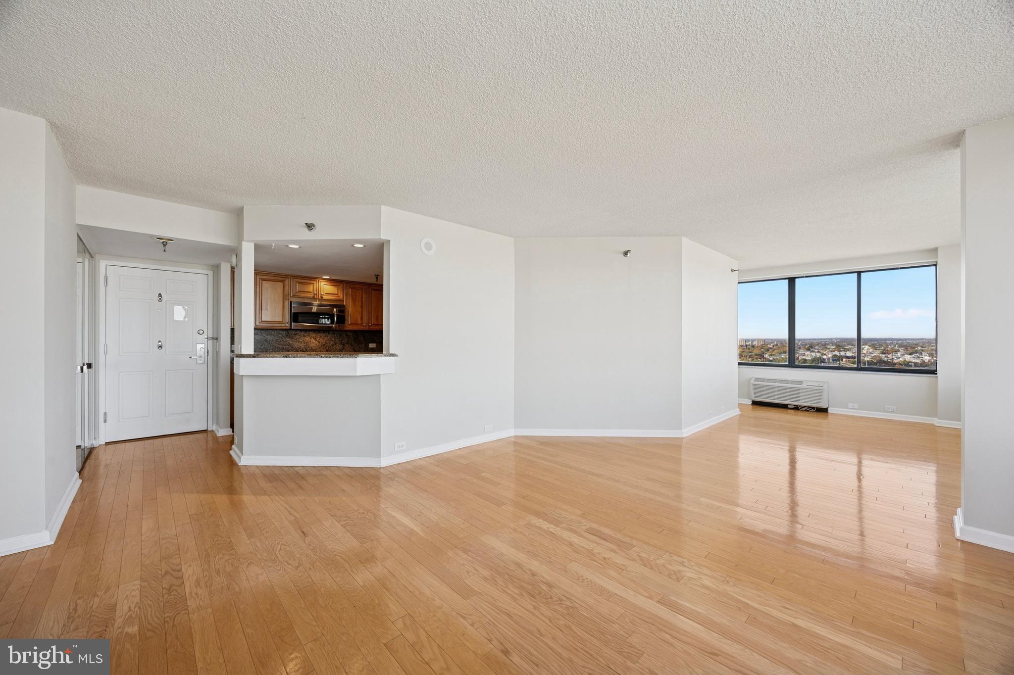 2001 HAMILTON STREET P301