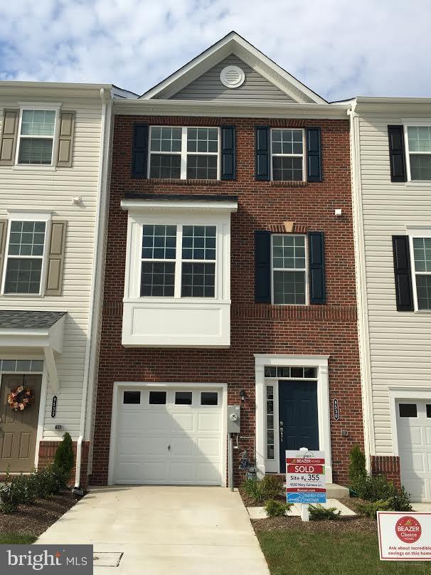 3 bedroom, 2 full bath, 2 half bath, single car garage townhome in Owings Mills built in 2016! Beautiful hardwood flooring throughout main level. Fully equipped kitchen with granite countertops, stainless steel appliances, and Kitchen Island. Carpeted rec room on lower level. Free access to club house with pool, gym and kids play area. New elementary school is few yards away from this home. No Smoking. Pets Considered.