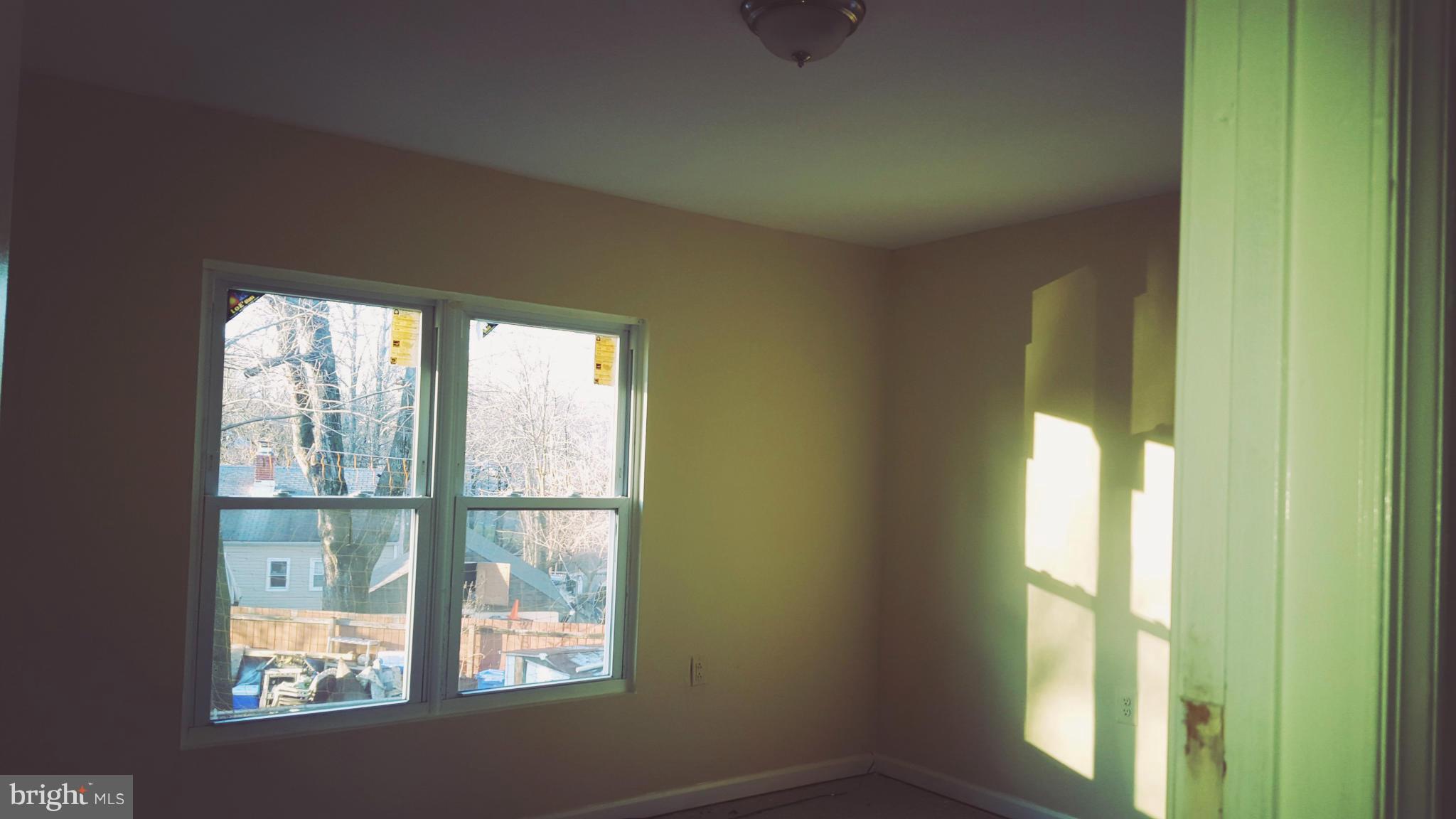 VEIRS MILL VILLAGE - Residential