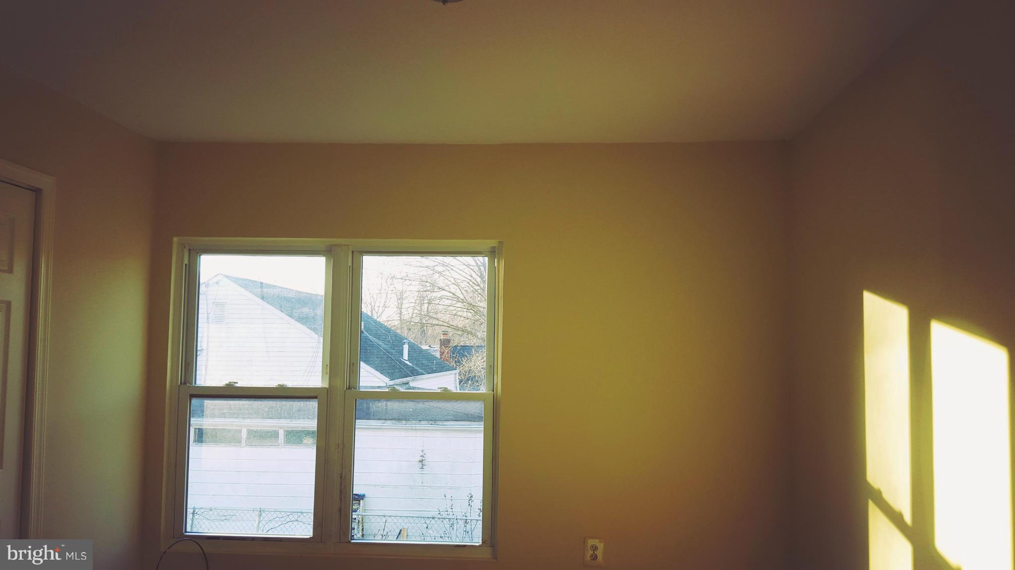 VEIRS MILL VILLAGE - Residential