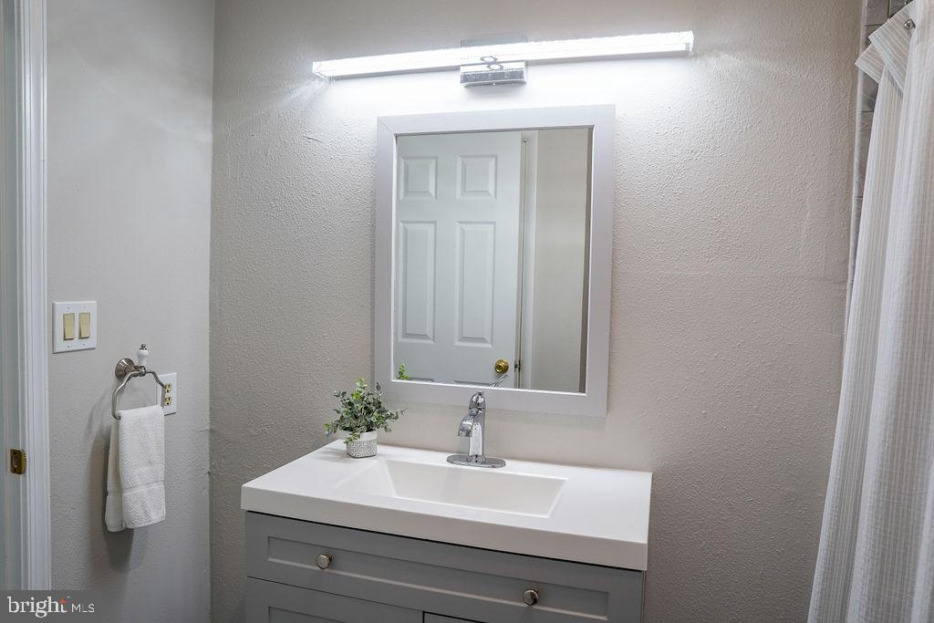 CAPE ST CLAIRE - Residential