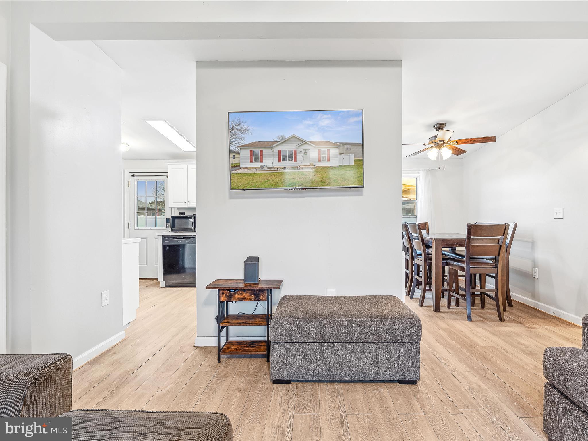 SPRINGFIELD VILLAGE - Residential