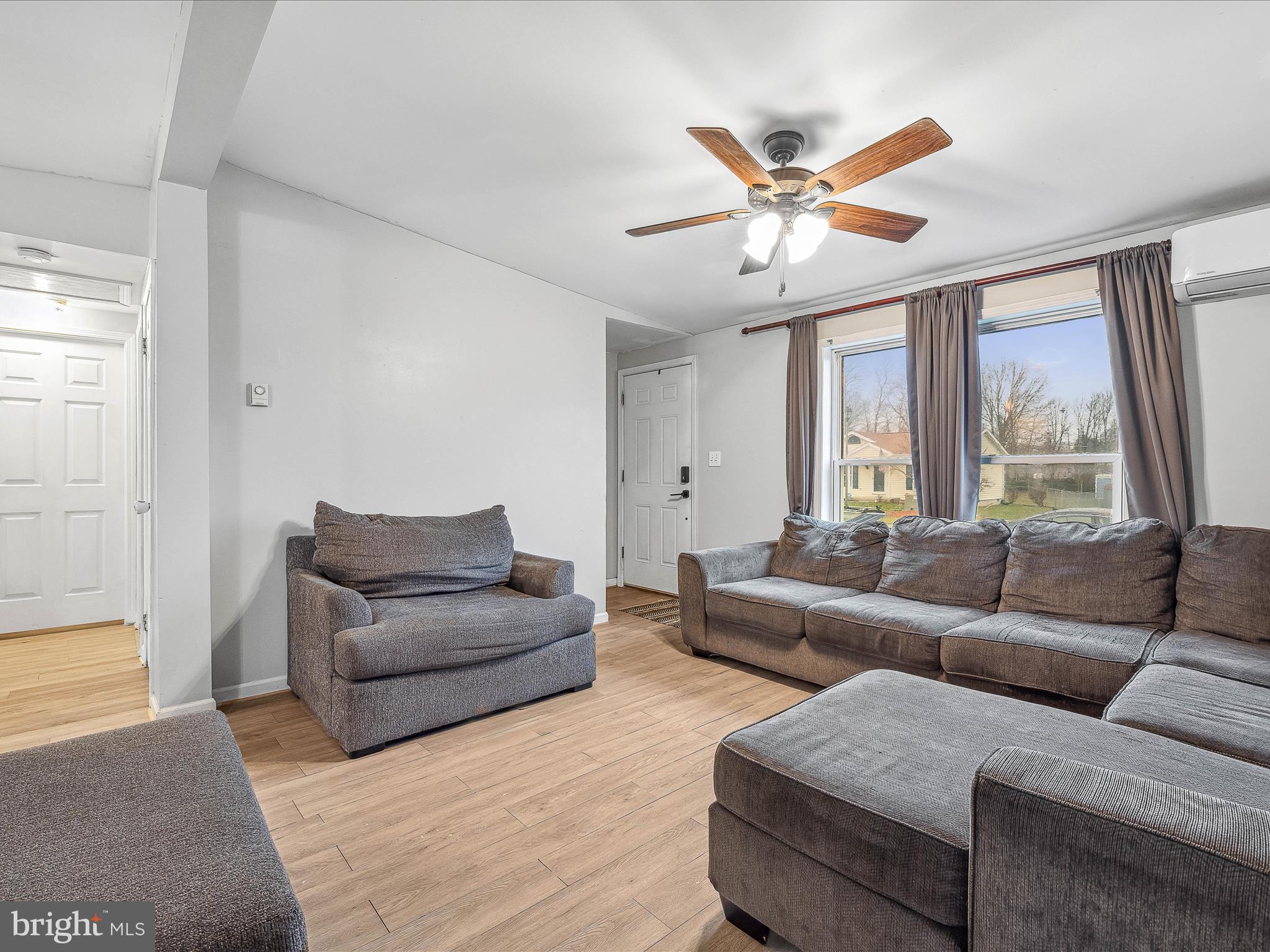 SPRINGFIELD VILLAGE - Residential