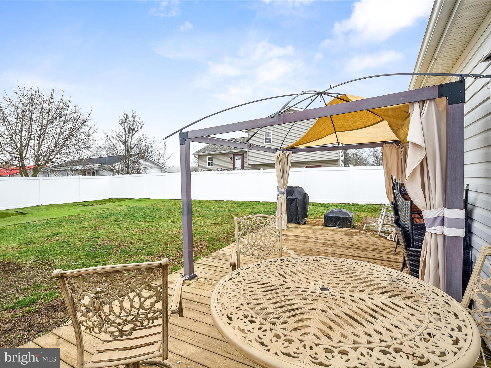 SPRINGFIELD VILLAGE - Residential