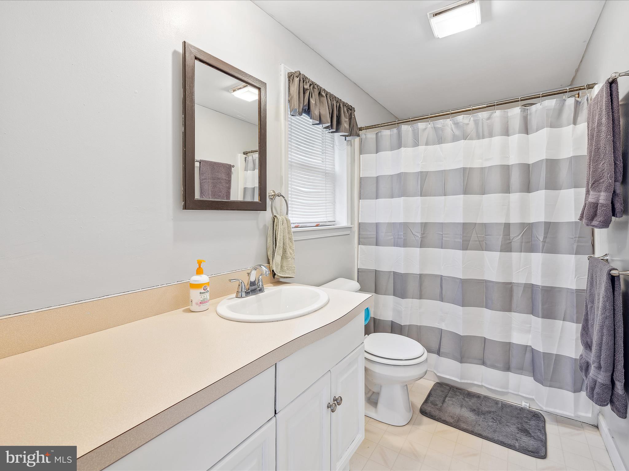 SPRINGFIELD VILLAGE - Residential