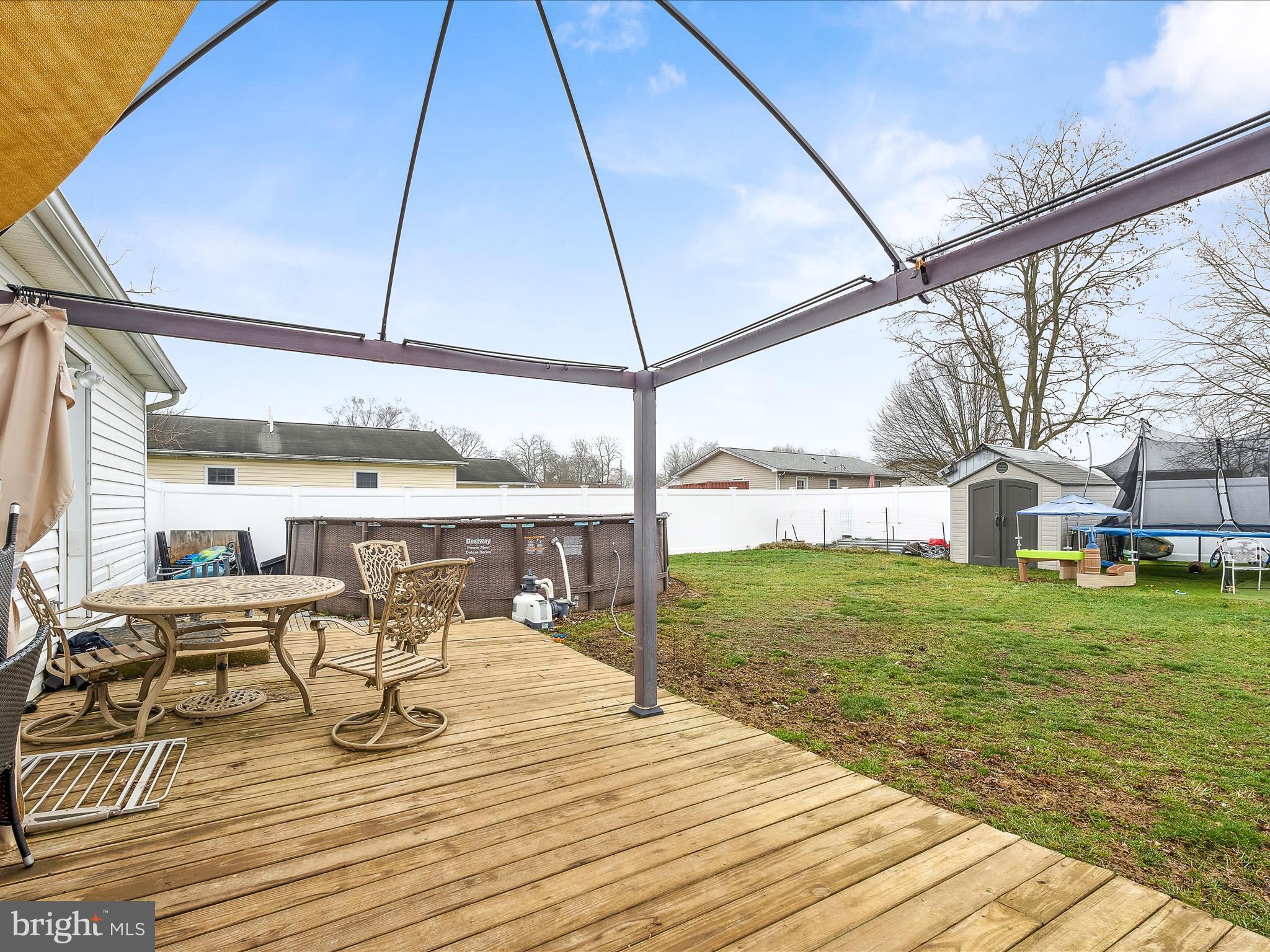 SPRINGFIELD VILLAGE - Residential