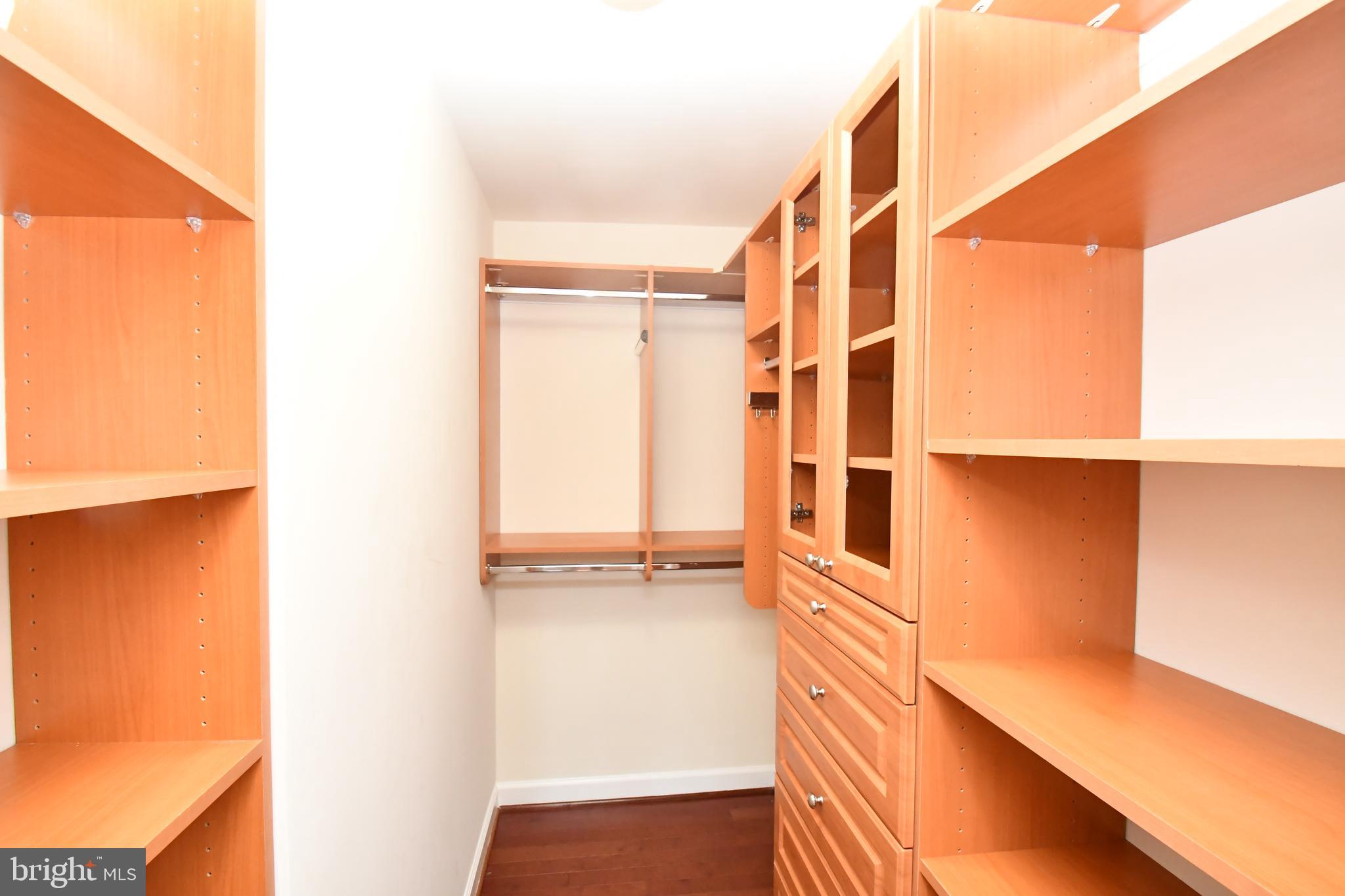 WEST VILLAGE OF SHIRLINGTON - Residential Lease