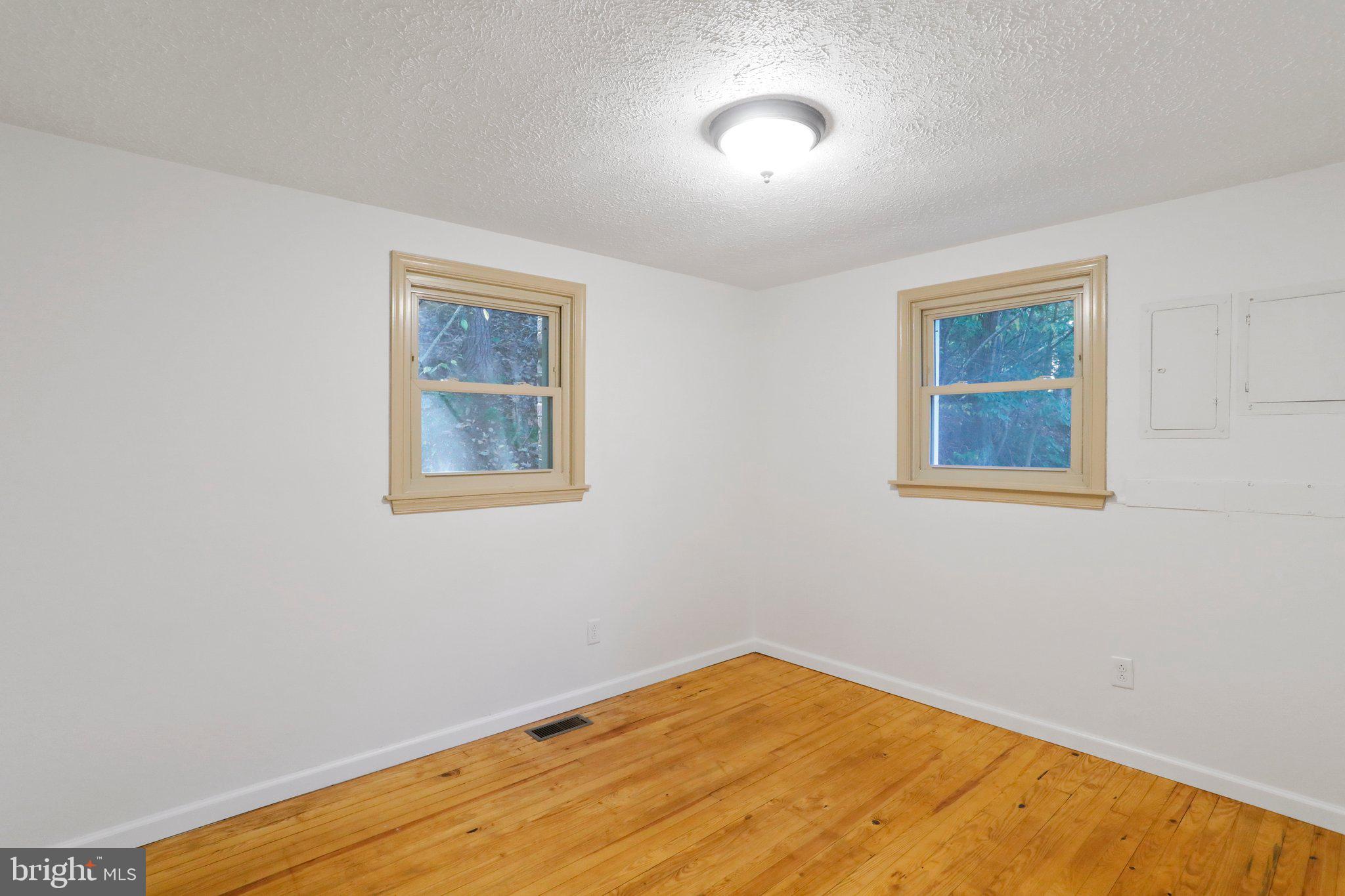 NONE UNRESTRICTED - Residential