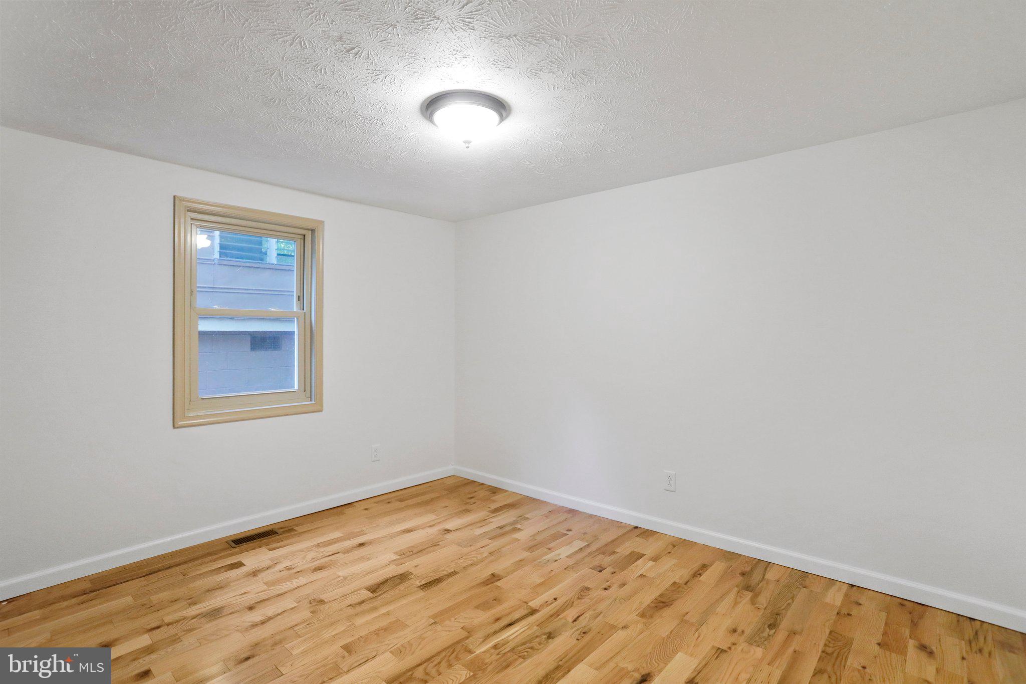 NONE UNRESTRICTED - Residential