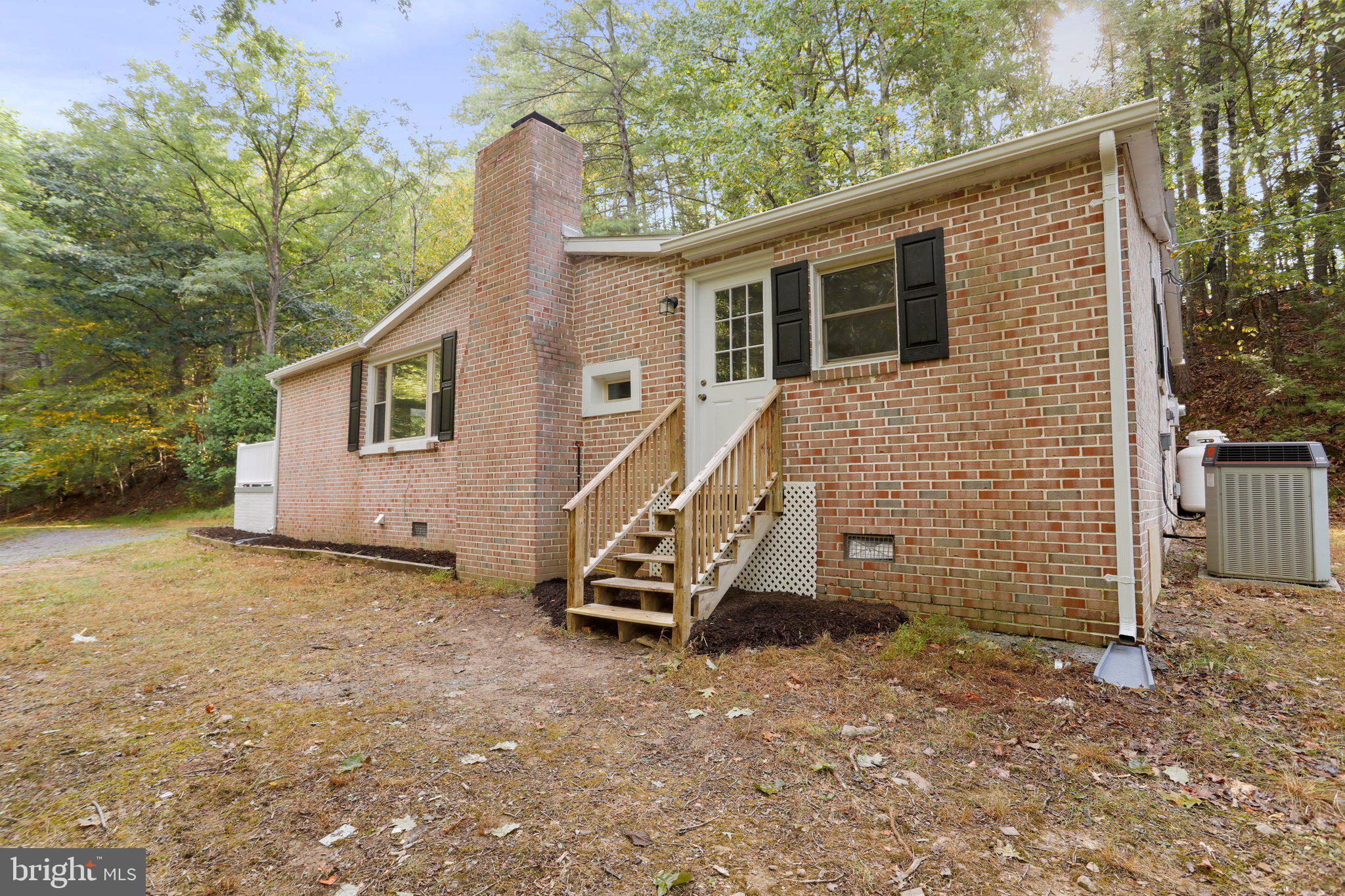 NONE UNRESTRICTED - Residential