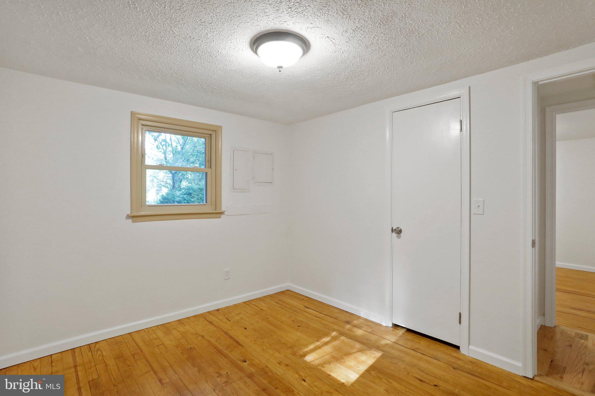 NONE UNRESTRICTED - Residential