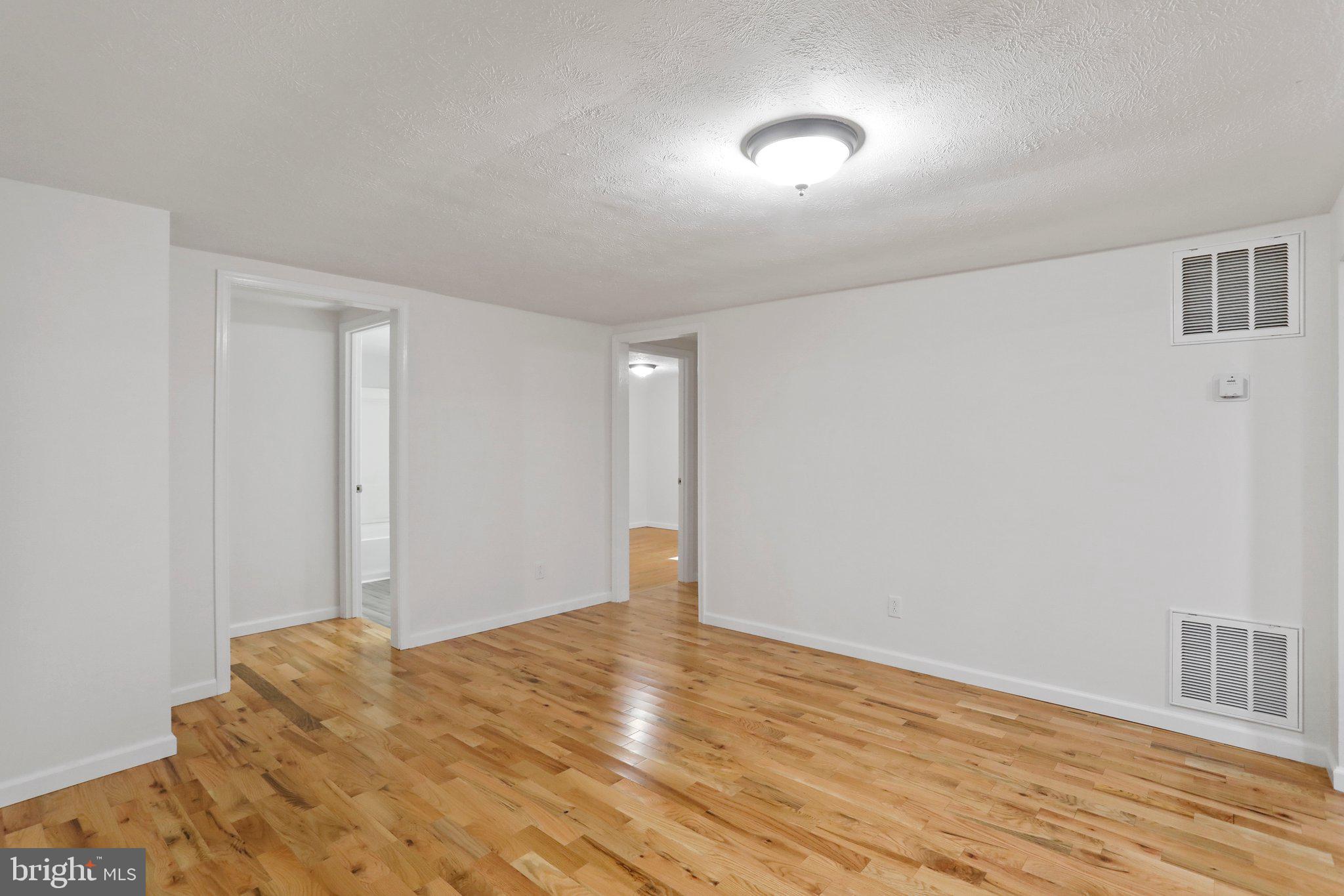 NONE UNRESTRICTED - Residential