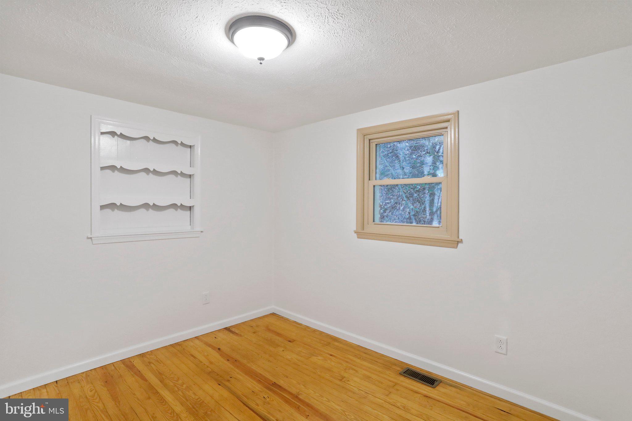 NONE UNRESTRICTED - Residential