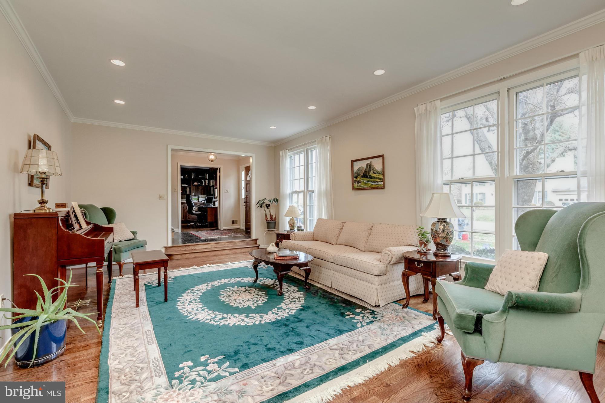 MC LEAN HUNT ESTATES - Residential