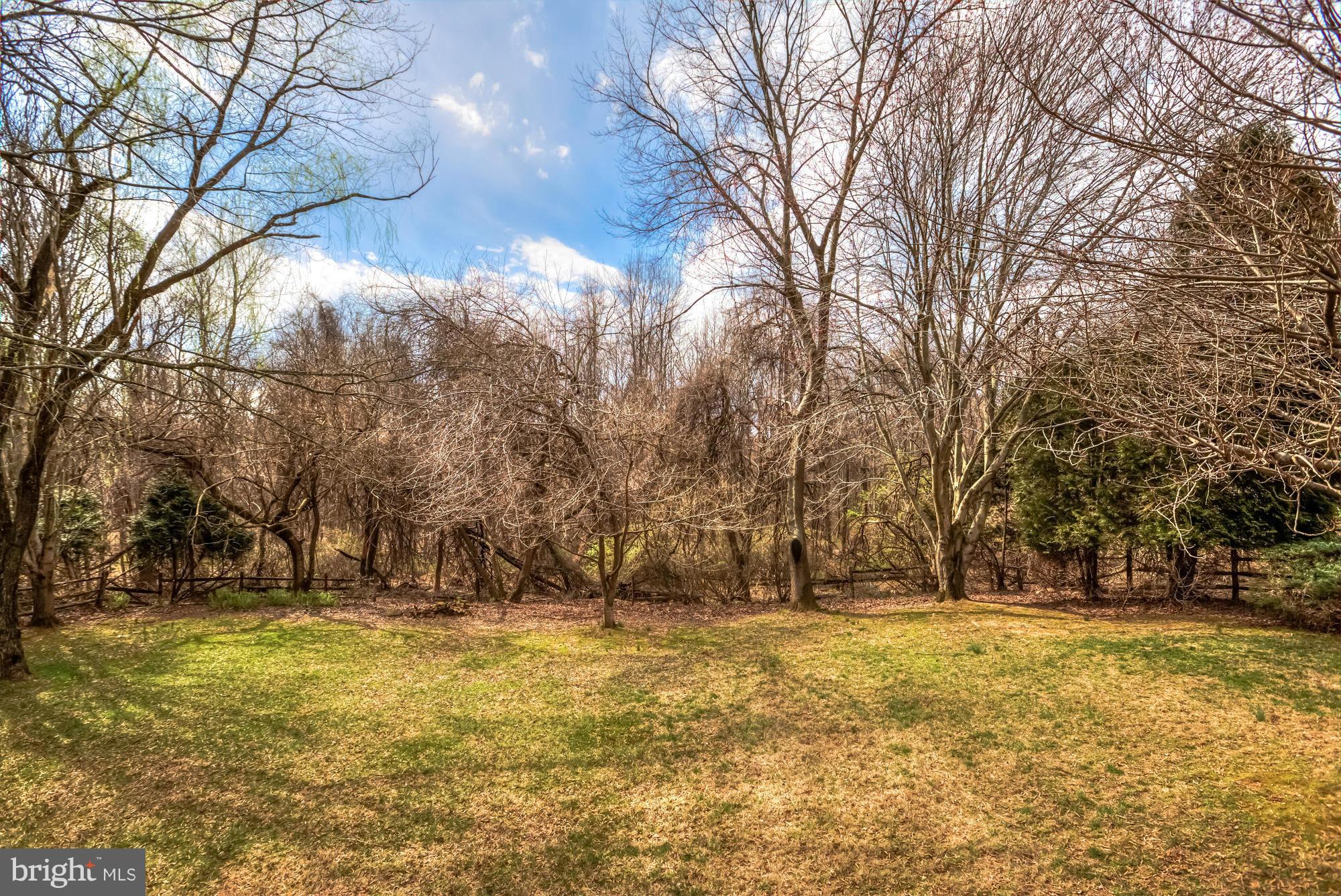 MC LEAN HUNT ESTATES - Residential