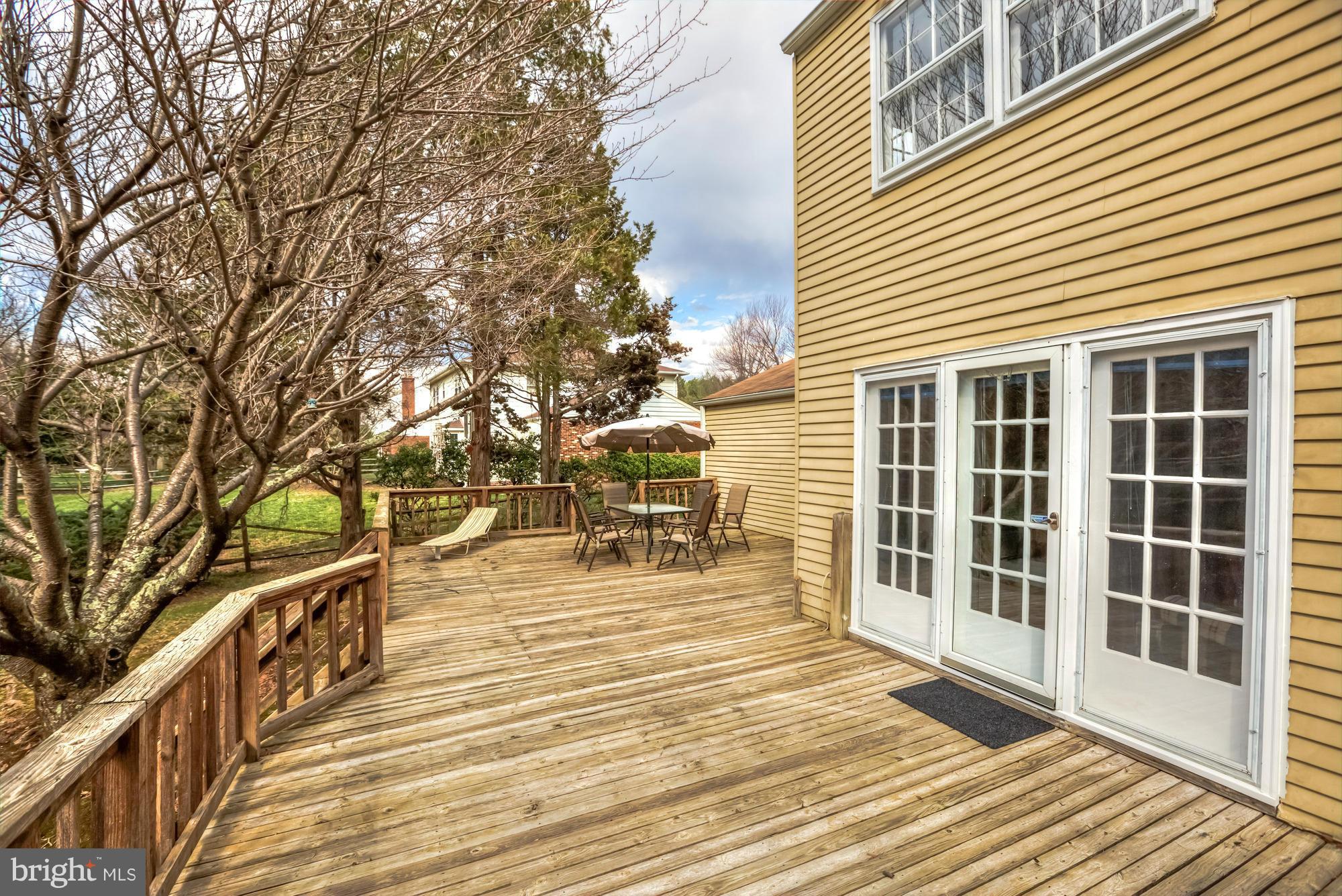 MC LEAN HUNT ESTATES - Residential