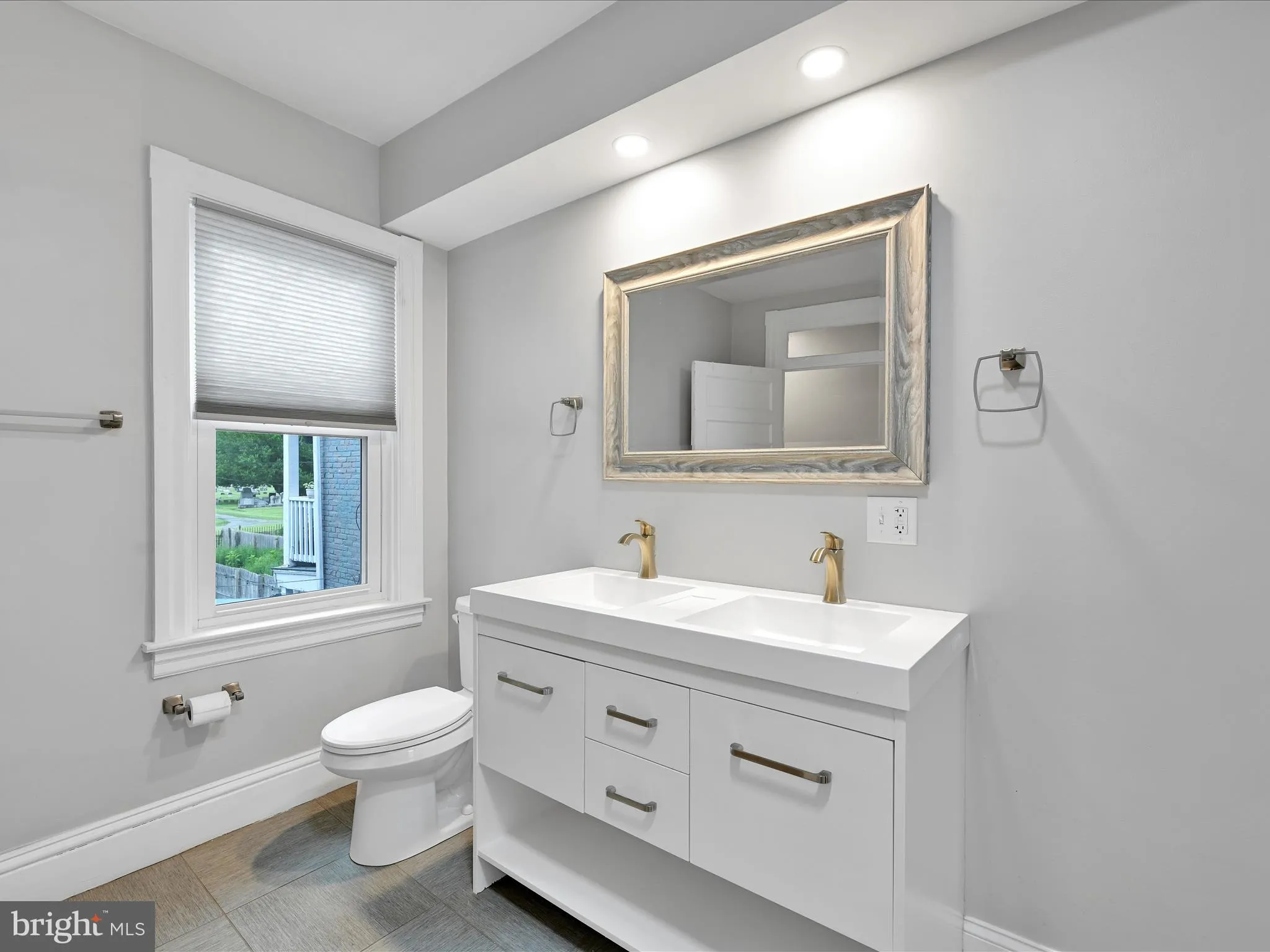 Lancaster, Pennsylvania 17602, United States, 3 Bedrooms Bedrooms, ,3 BathroomsBathrooms,Residential,Active,135545