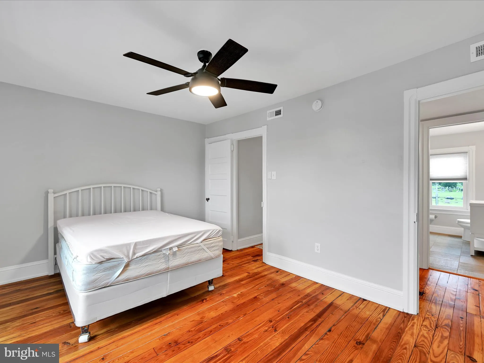 Lancaster, Pennsylvania 17602, United States, 3 Bedrooms Bedrooms, ,3 BathroomsBathrooms,Residential,Active,135545