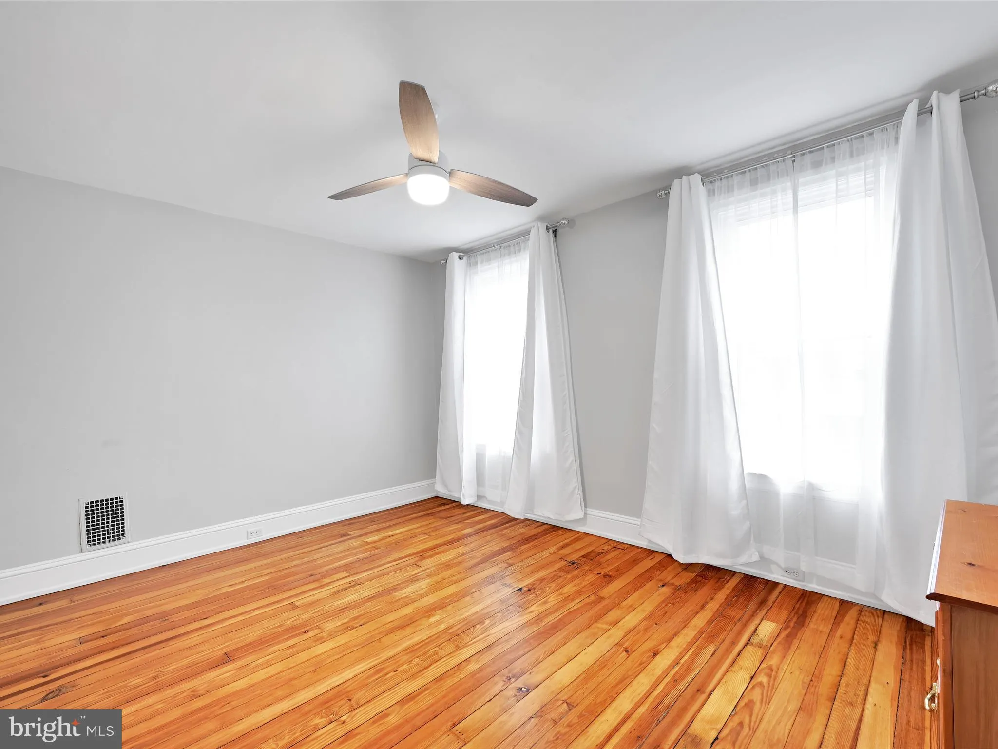 Lancaster, Pennsylvania 17602, United States, 3 Bedrooms Bedrooms, ,3 BathroomsBathrooms,Residential,Active,135545