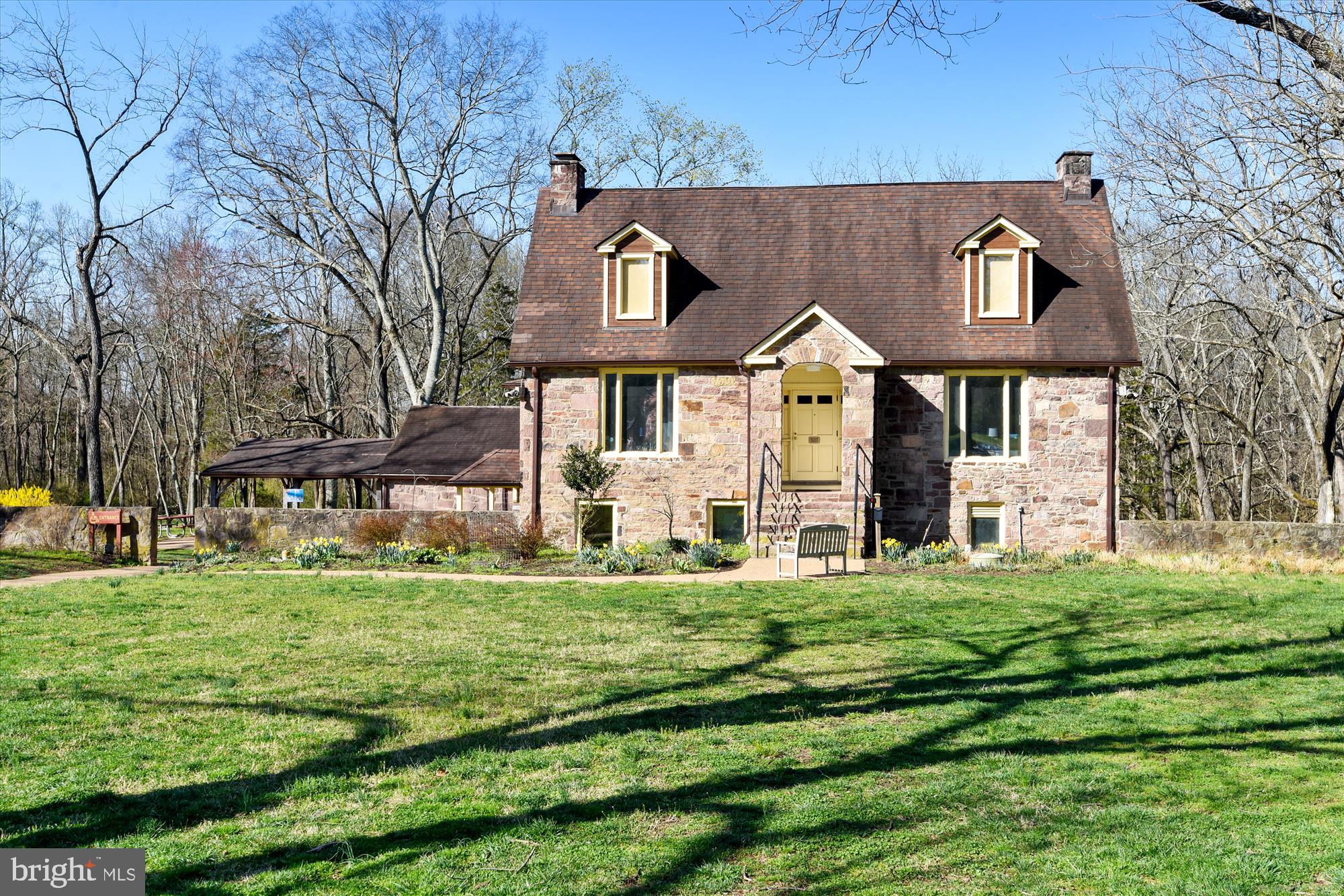 WINDING BROOK - Residential