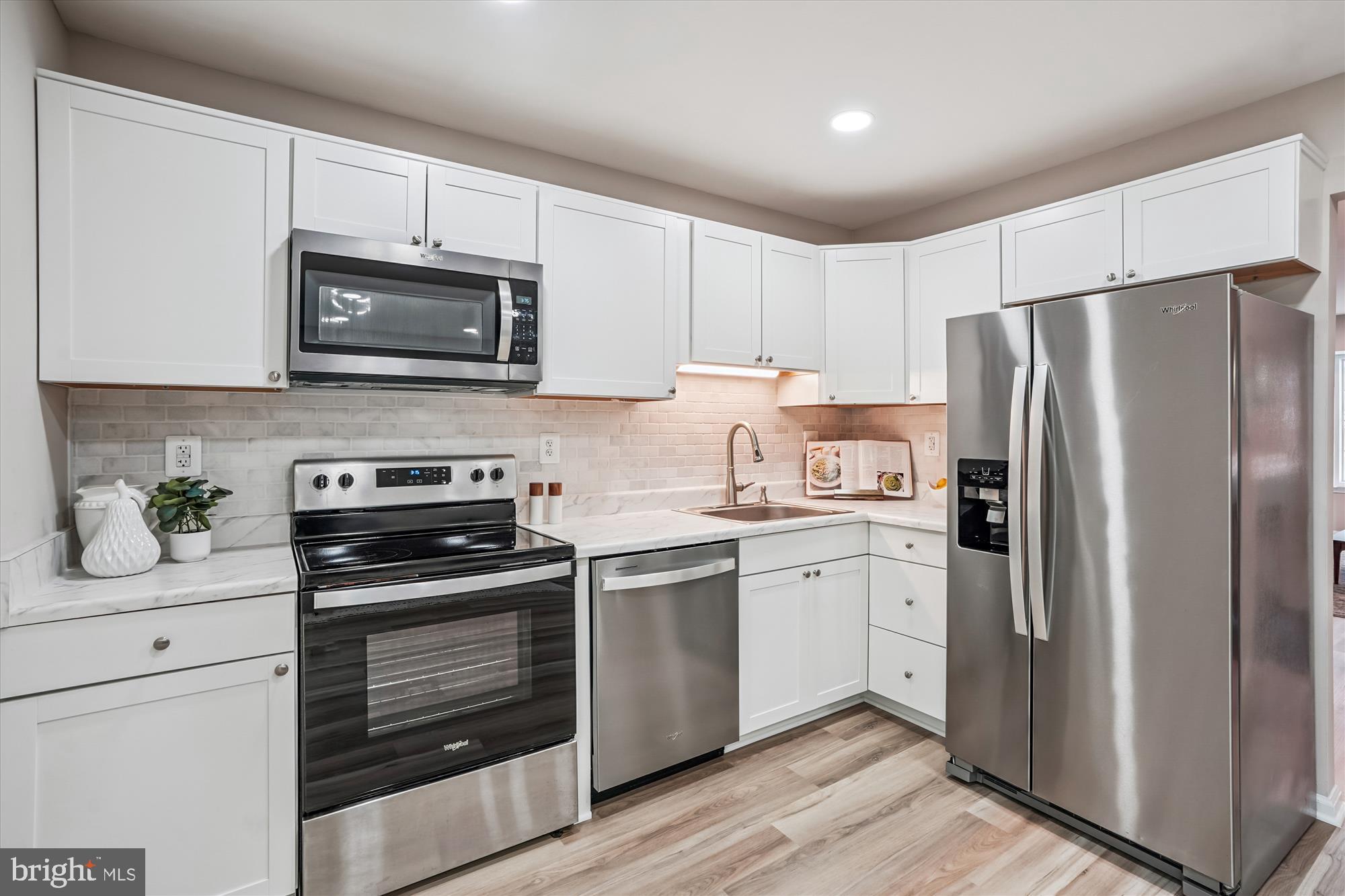 WINDING BROOK - Residential