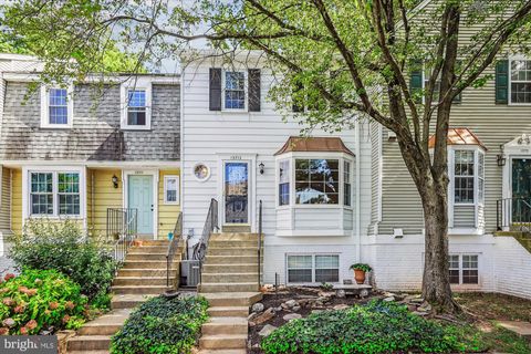 13713 AUTUMN VALE COURT 30B CHANTILLY VA 20151