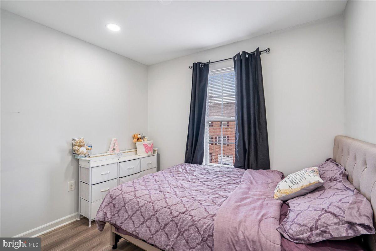 THOMPSON ESTATES - Residential