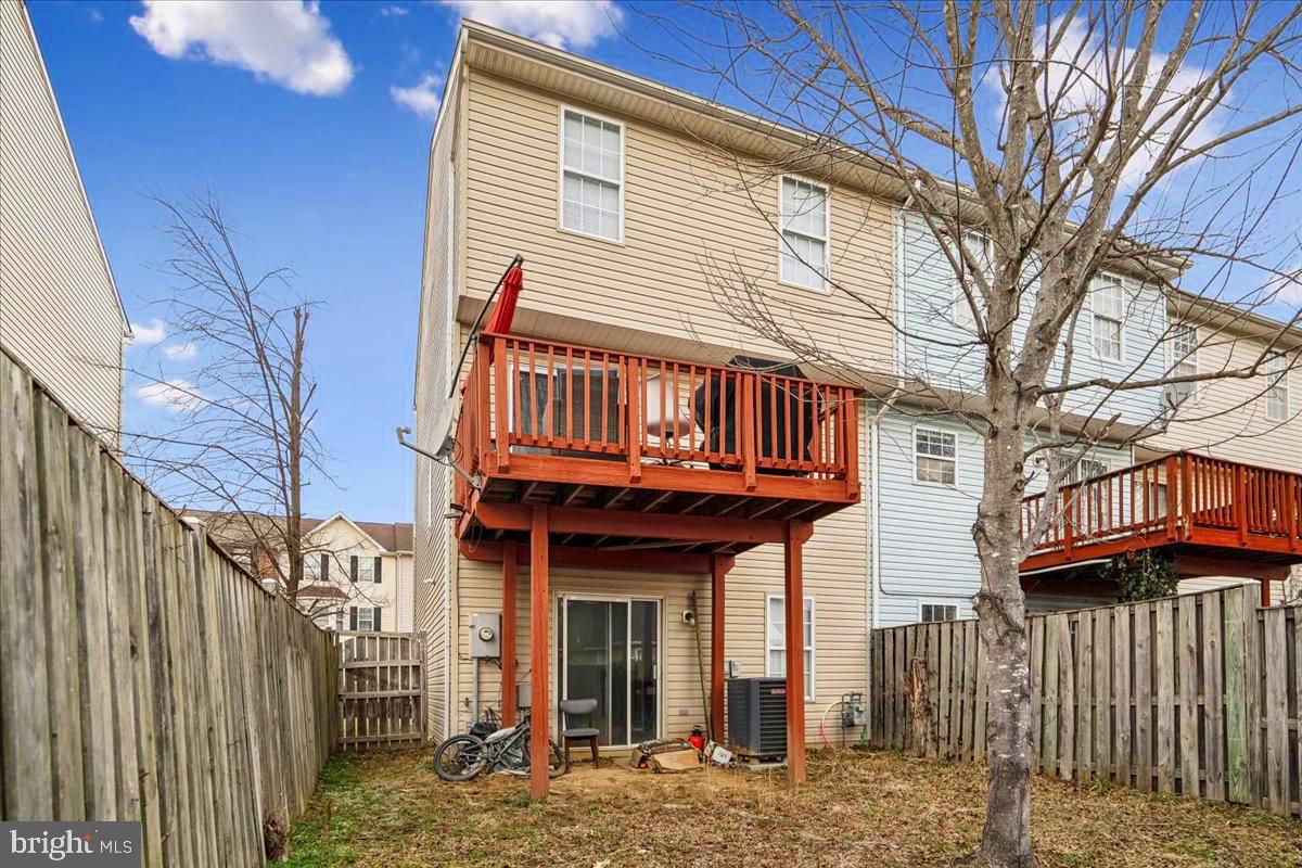 THOMPSON ESTATES - Residential