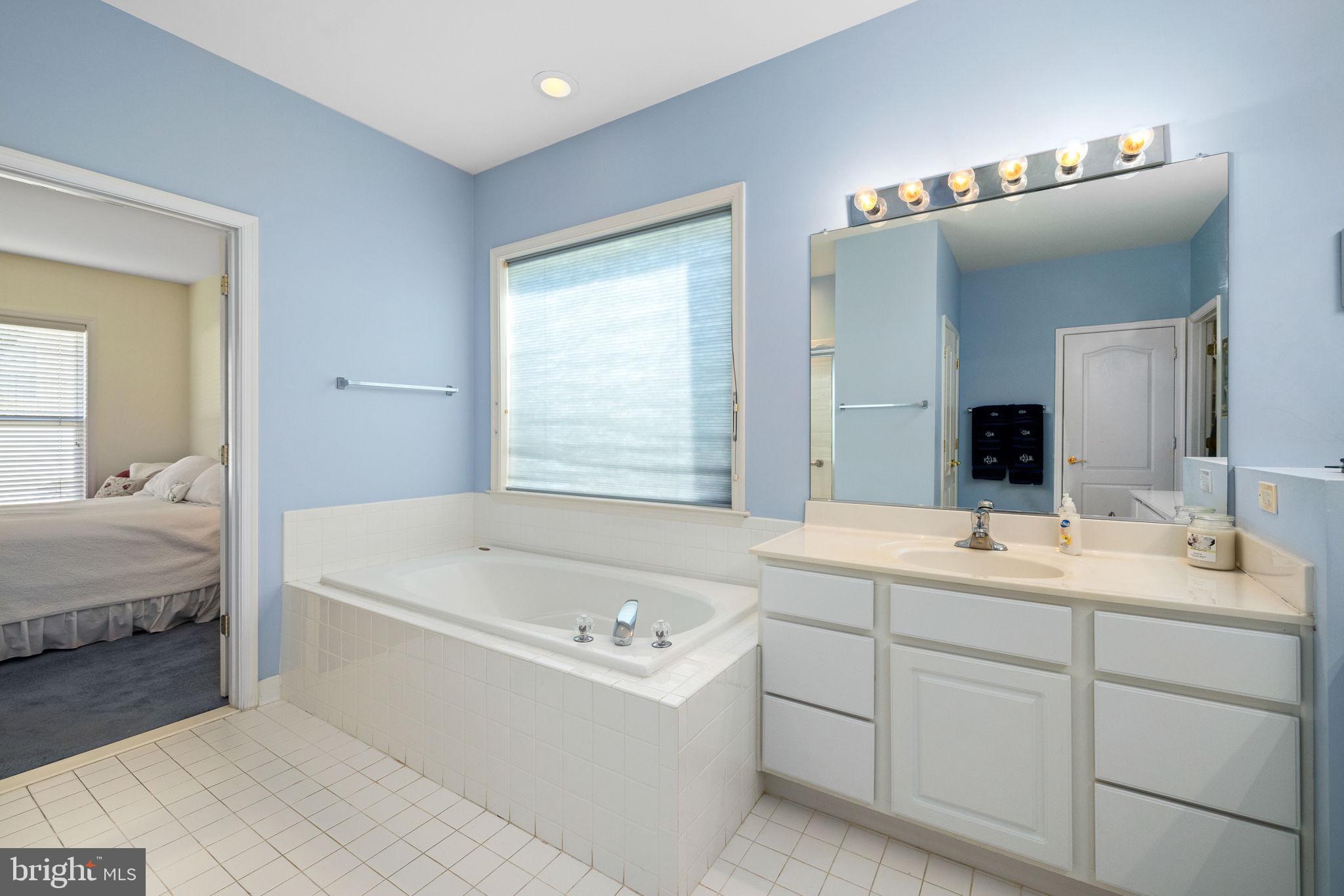 FALLS RUN - Residential