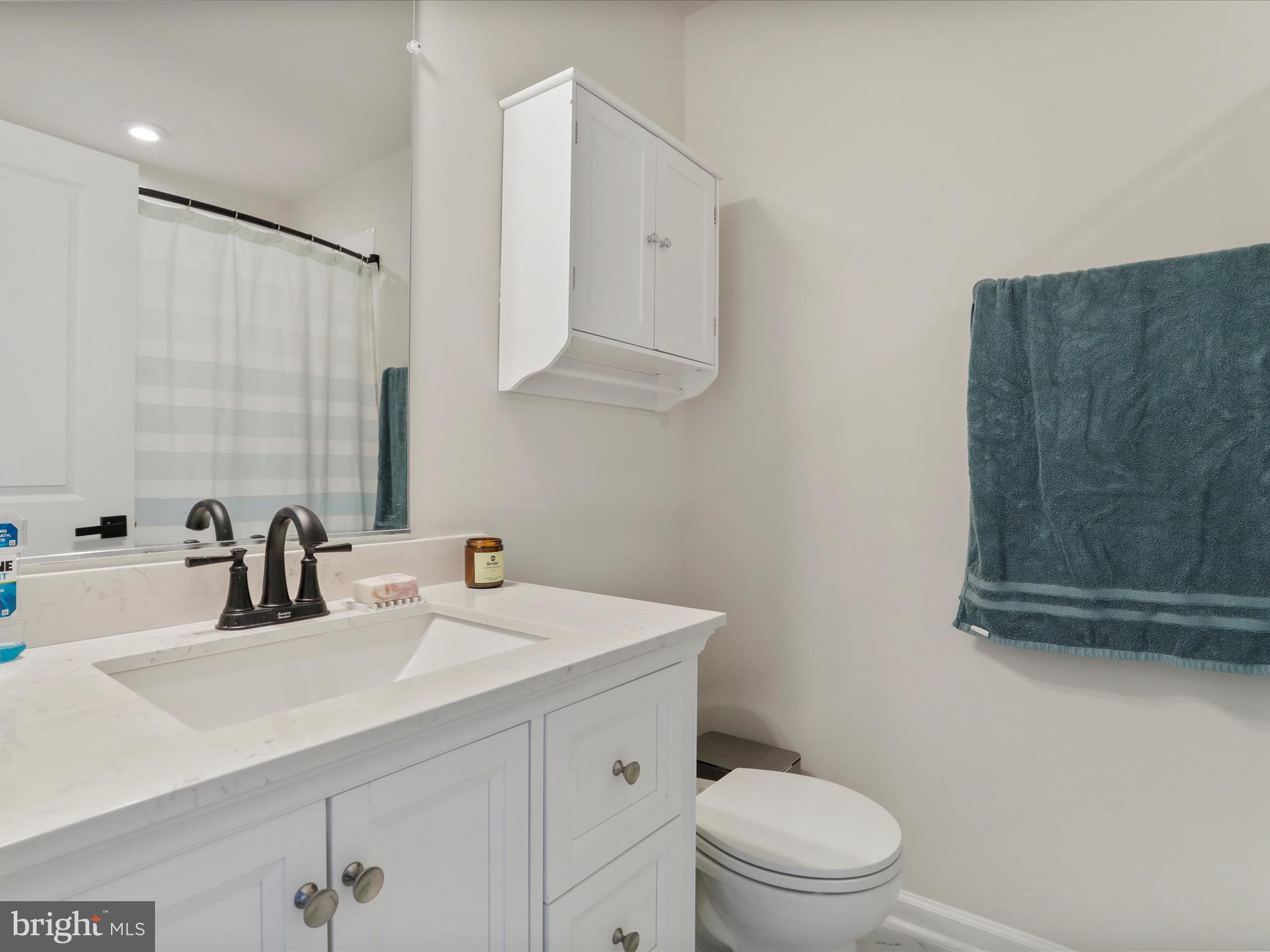 PRESIDENTS POINTE - Residential