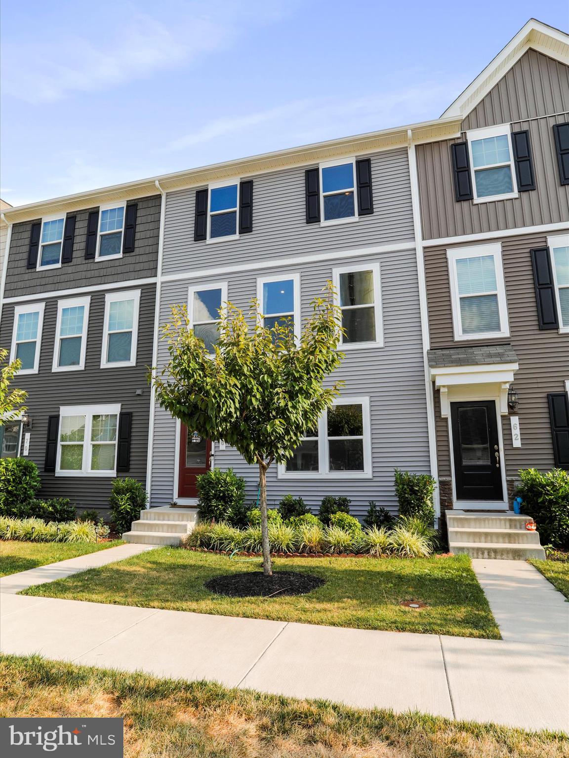 PRESIDENTS POINTE - Residential