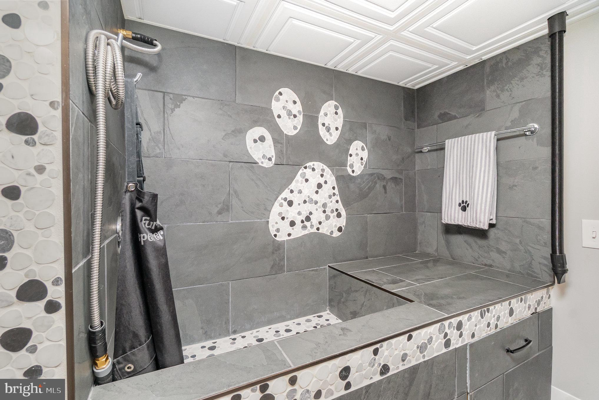 OAKHURST - Residential