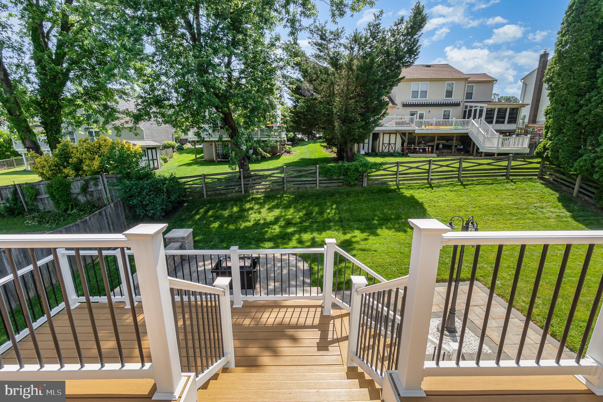 OAKHURST - Residential