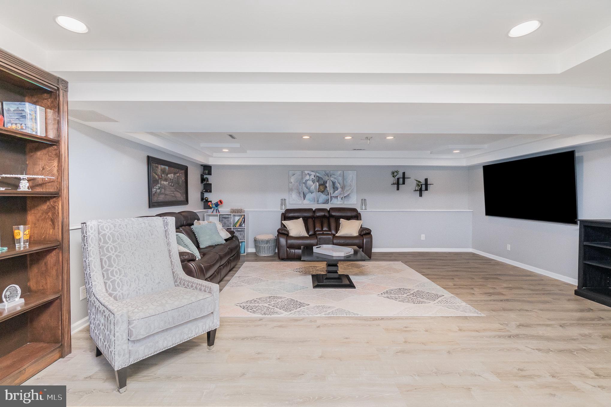 OAKHURST - Residential