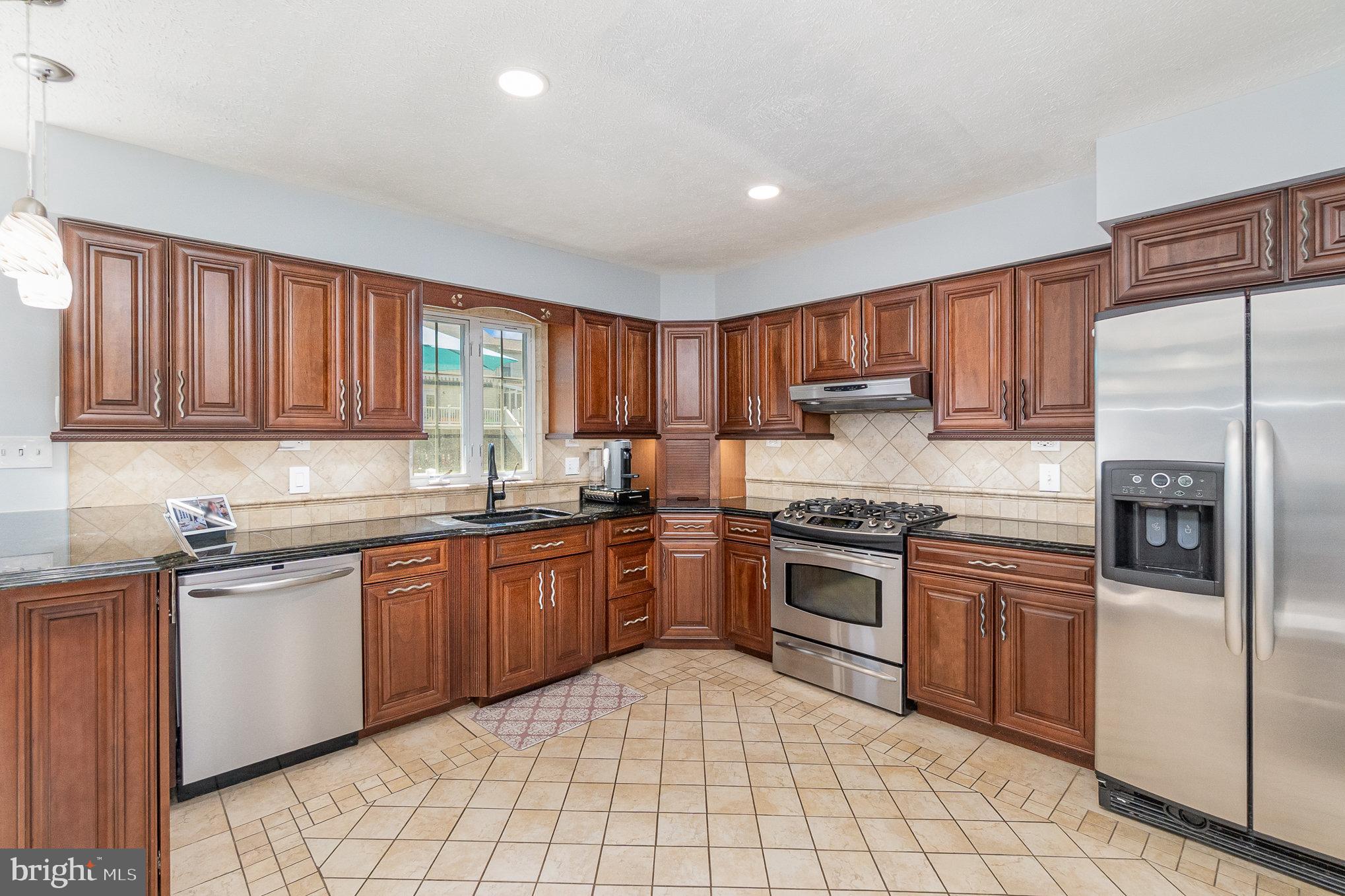 OAKHURST - Residential