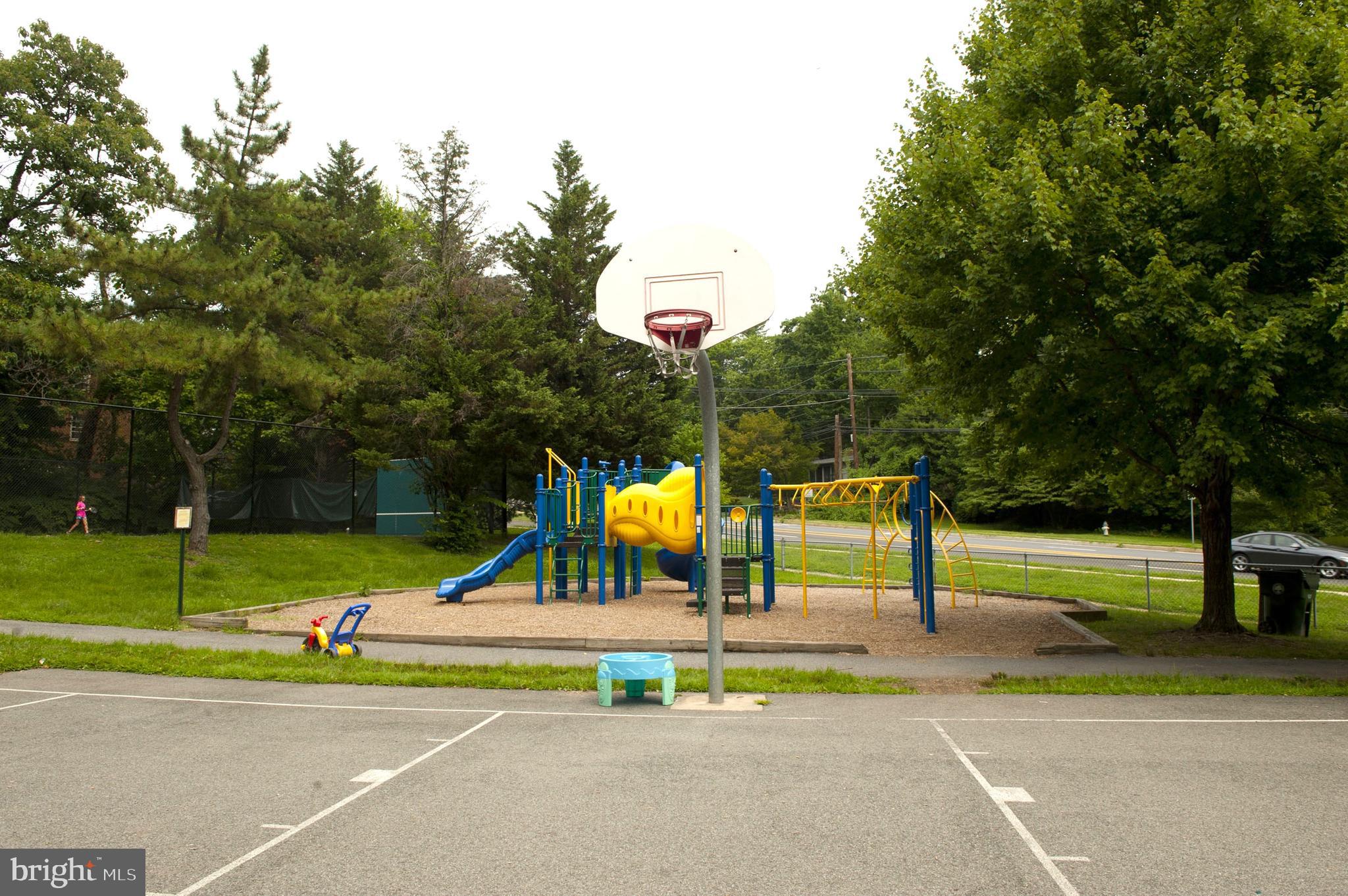 GLEN MAR PARK - Residential