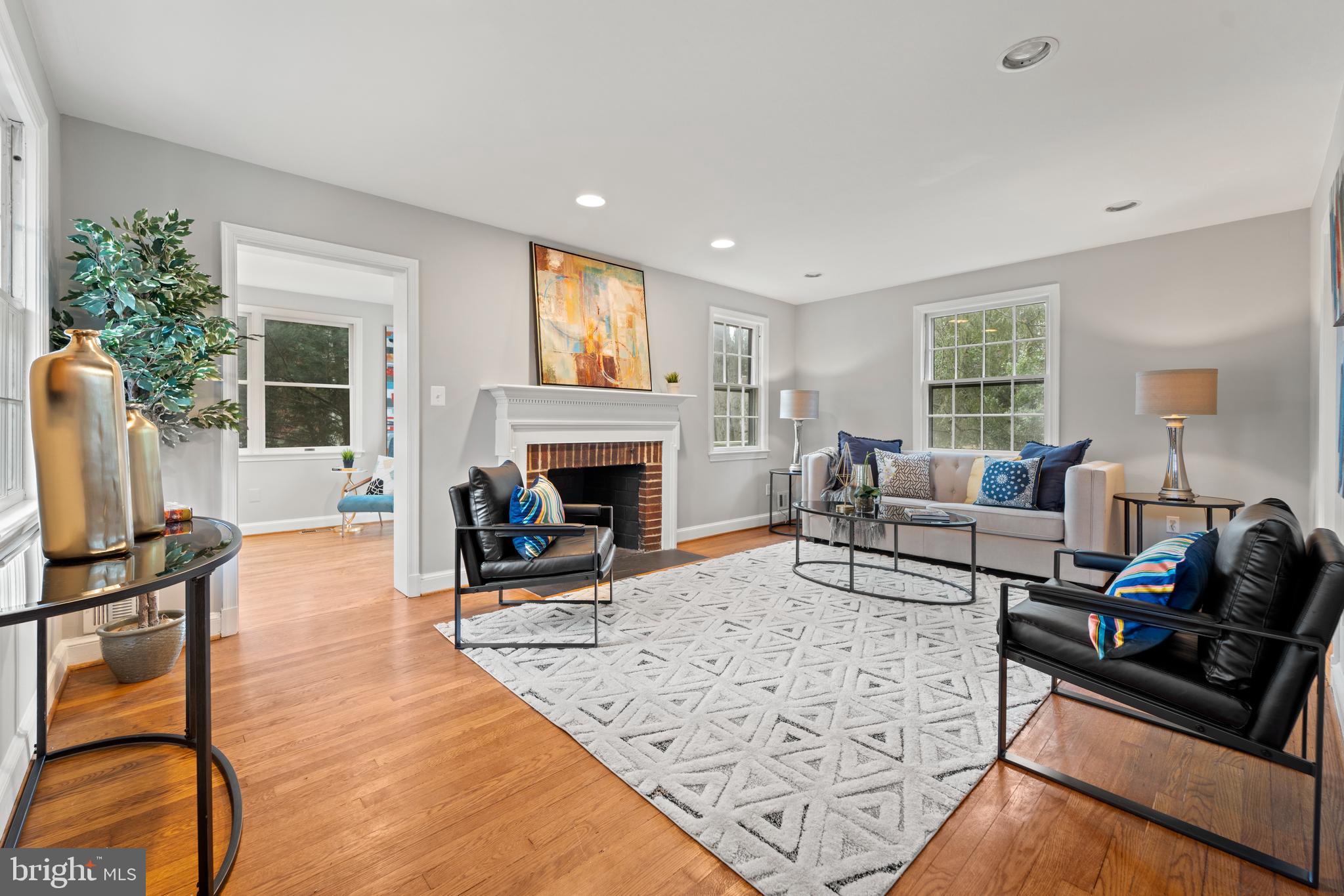 GLEN MAR PARK - Residential