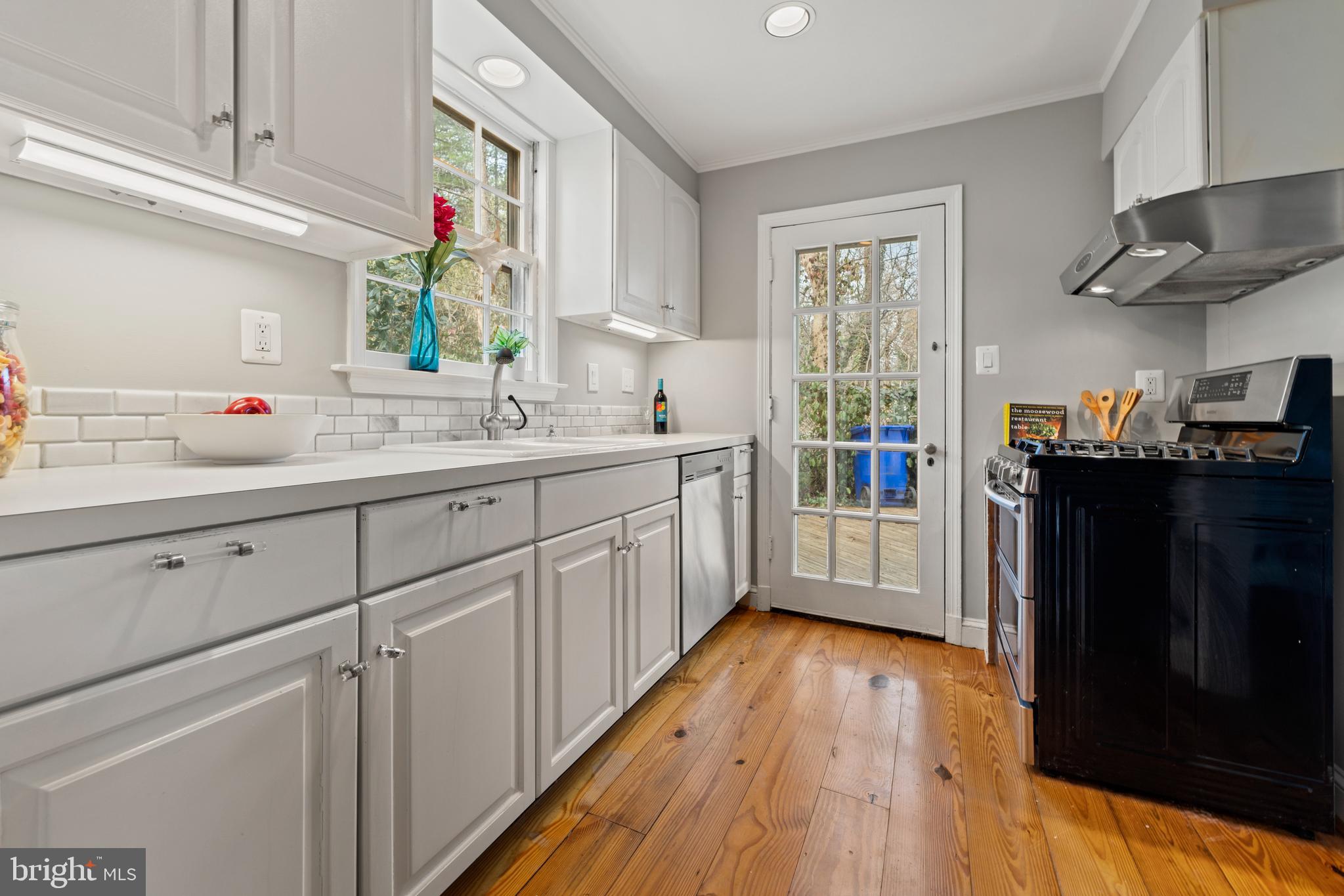 GLEN MAR PARK - Residential